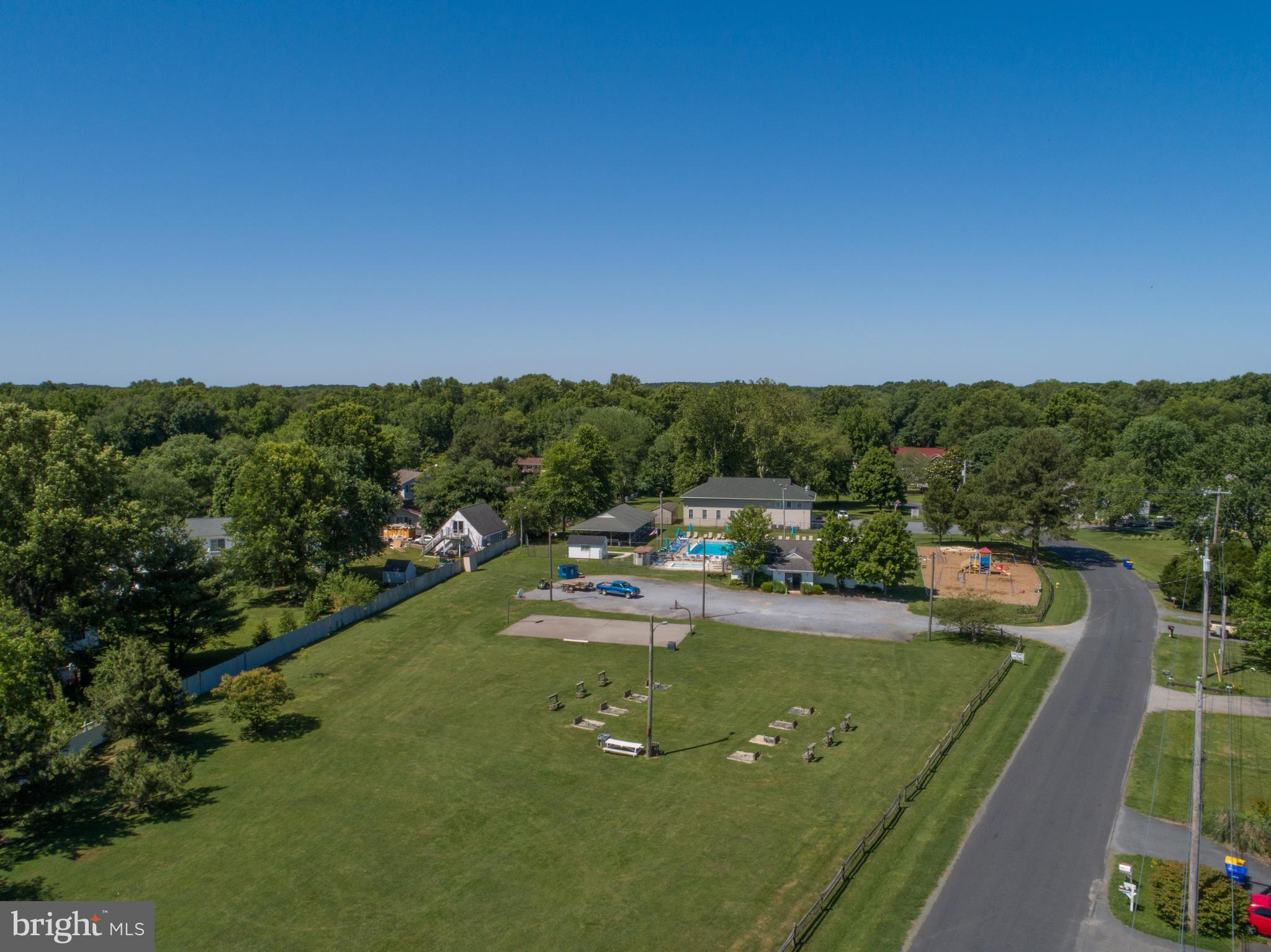 CLOVERFIELDS - Residential