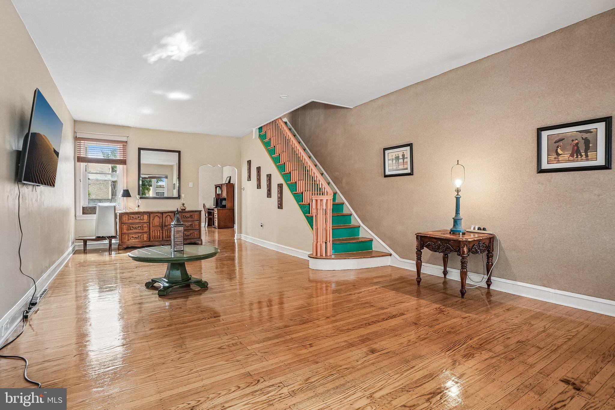 3063 CEDAR STREET