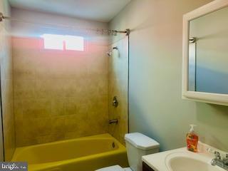 GRAYS FERRY - Residential Lease