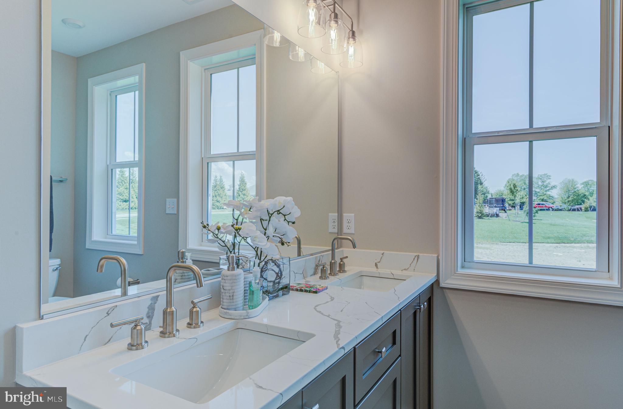 CATTAIL VILLAS - Residential