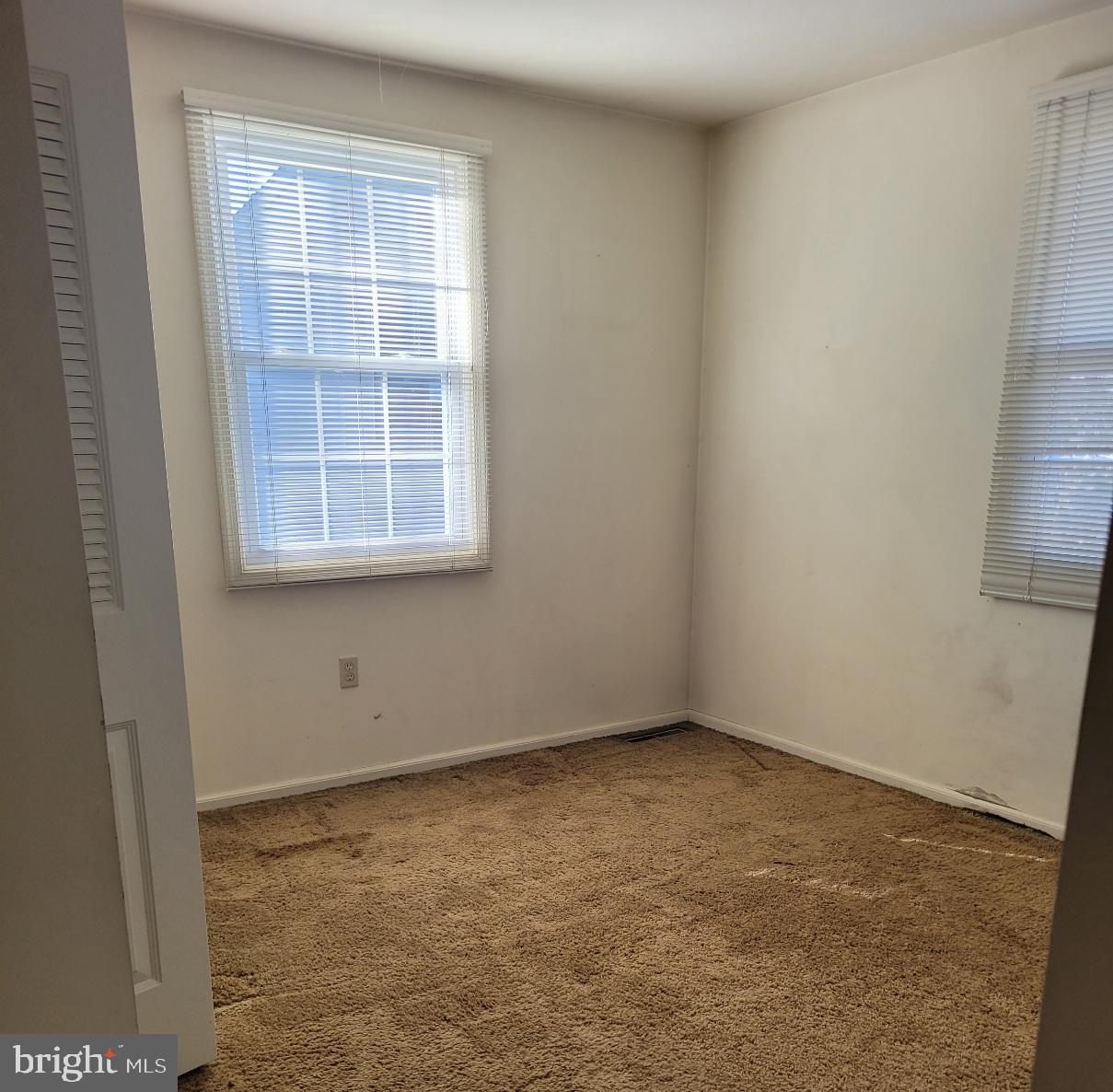 DEER PATH WOODS - Residential