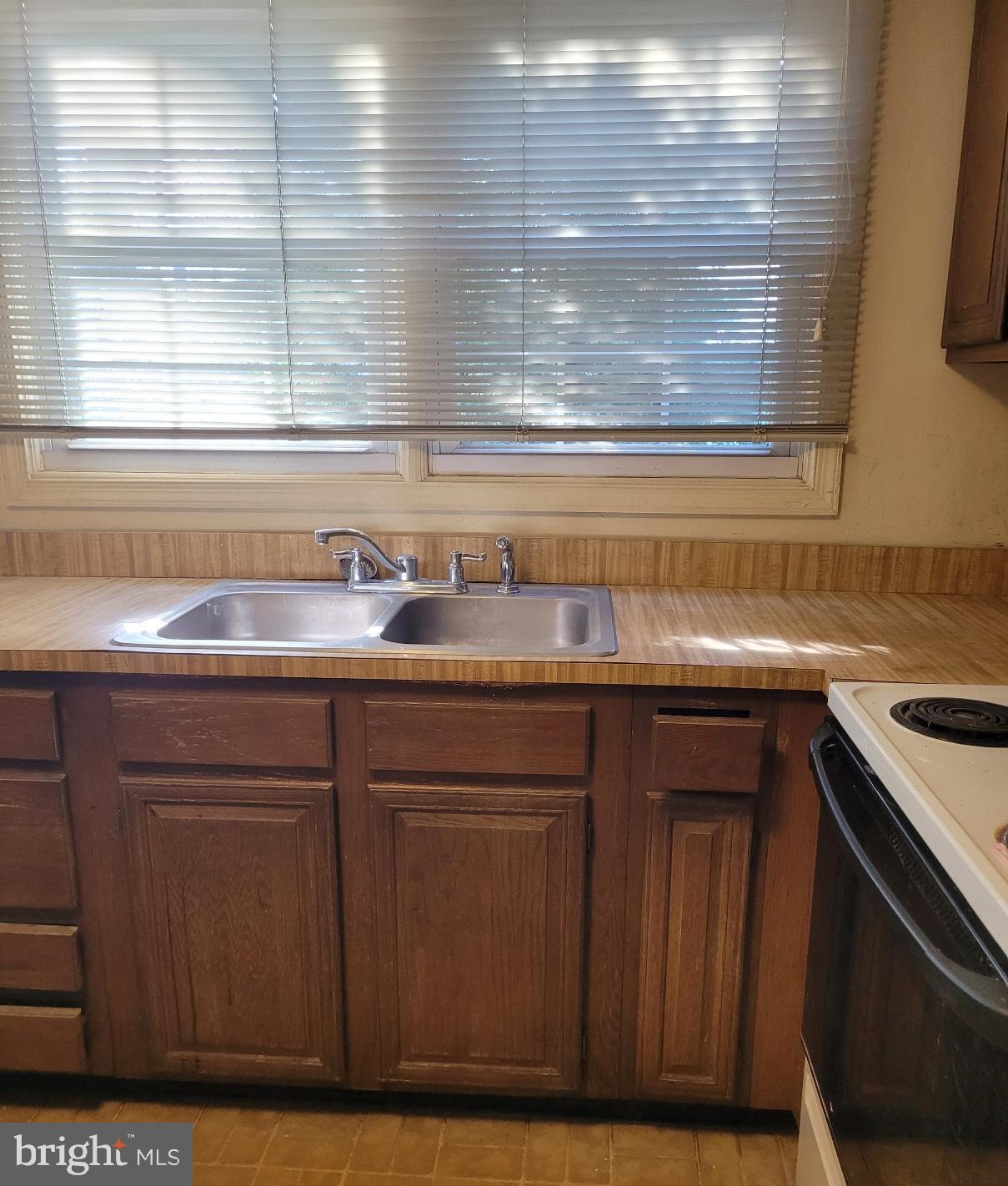 DEER PATH WOODS - Residential