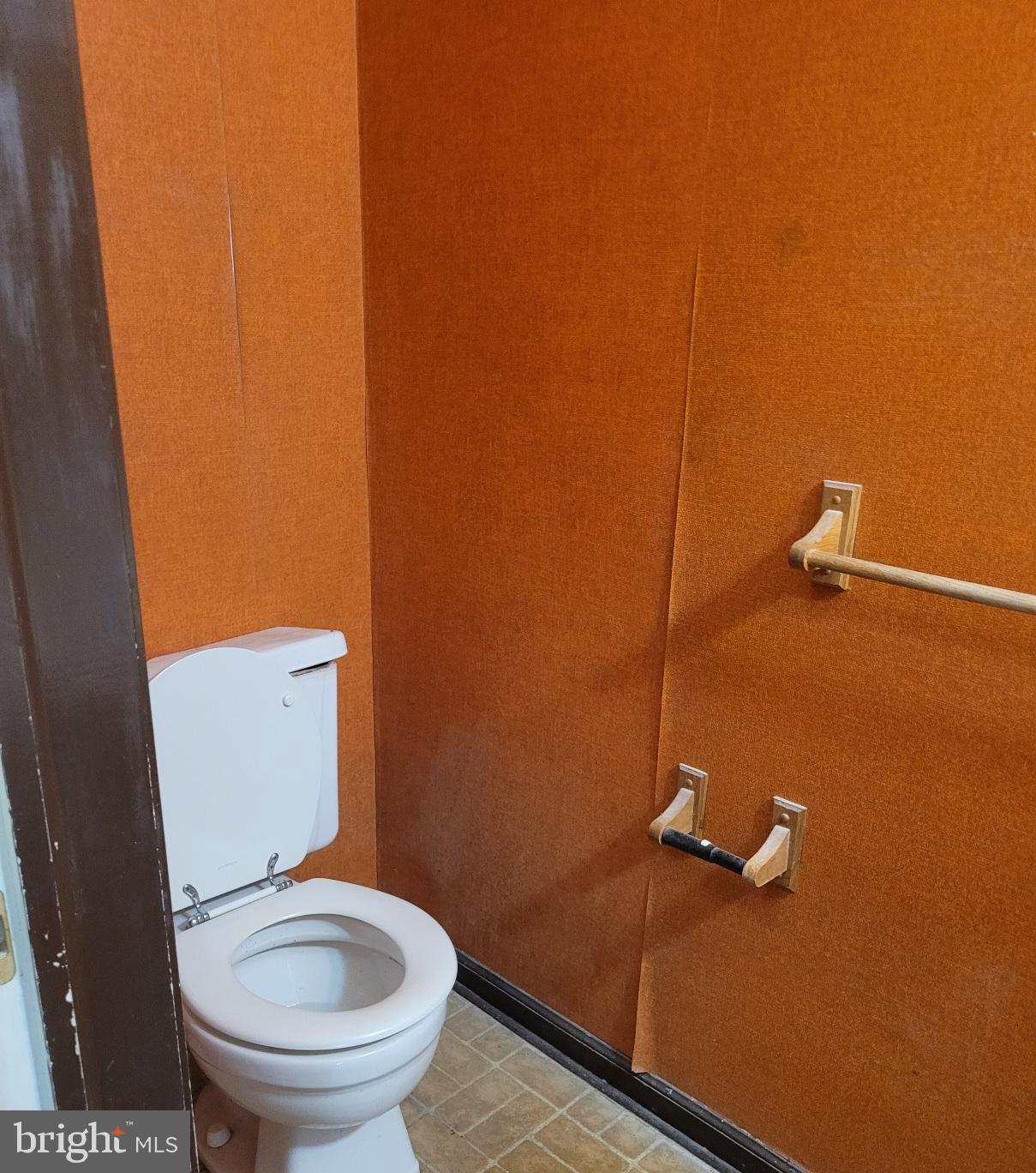 DEER PATH WOODS - Residential