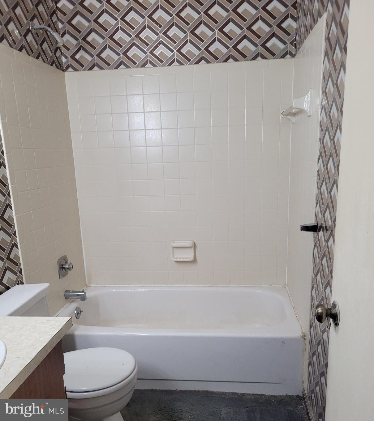 DEER PATH WOODS - Residential