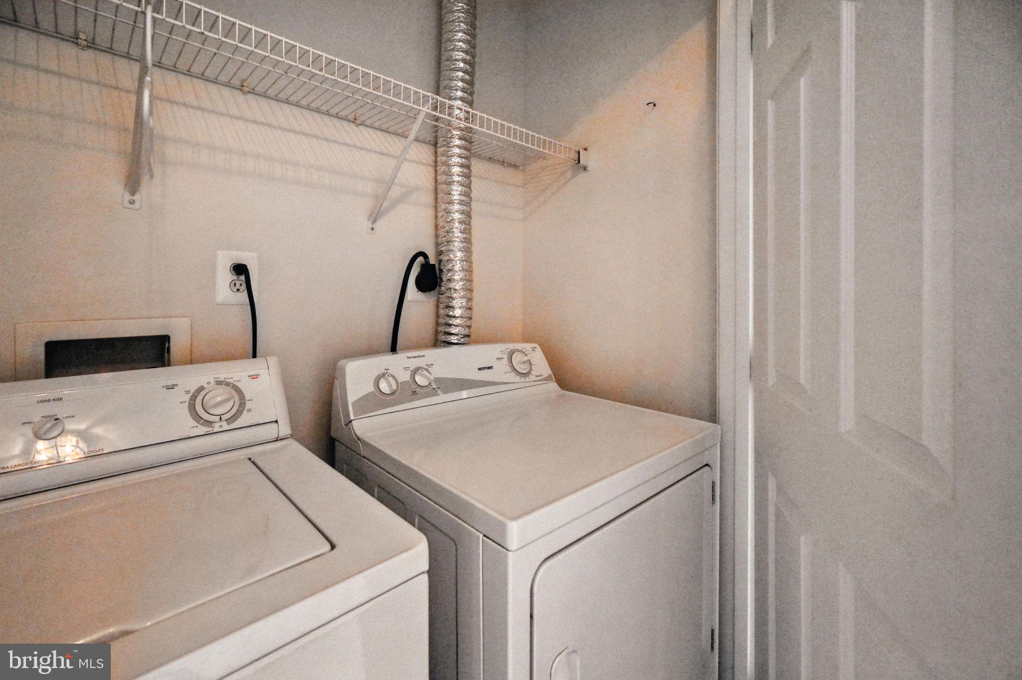 KINGSTOWNE - Residential Lease