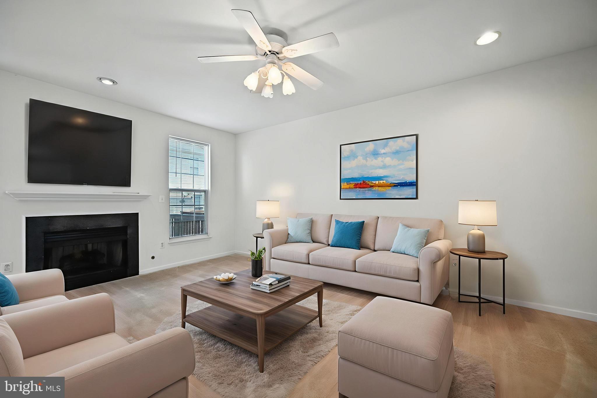 KINGSTOWNE - Residential Lease