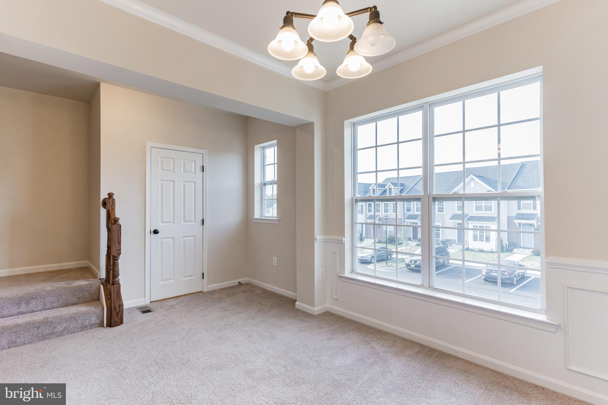 ELIZABETH HILLS - Residential