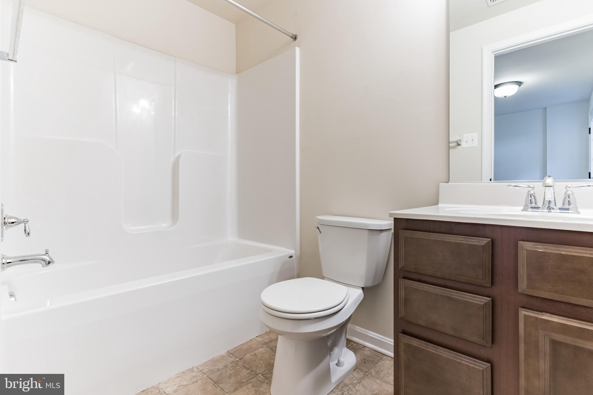 ELIZABETH HILLS - Residential