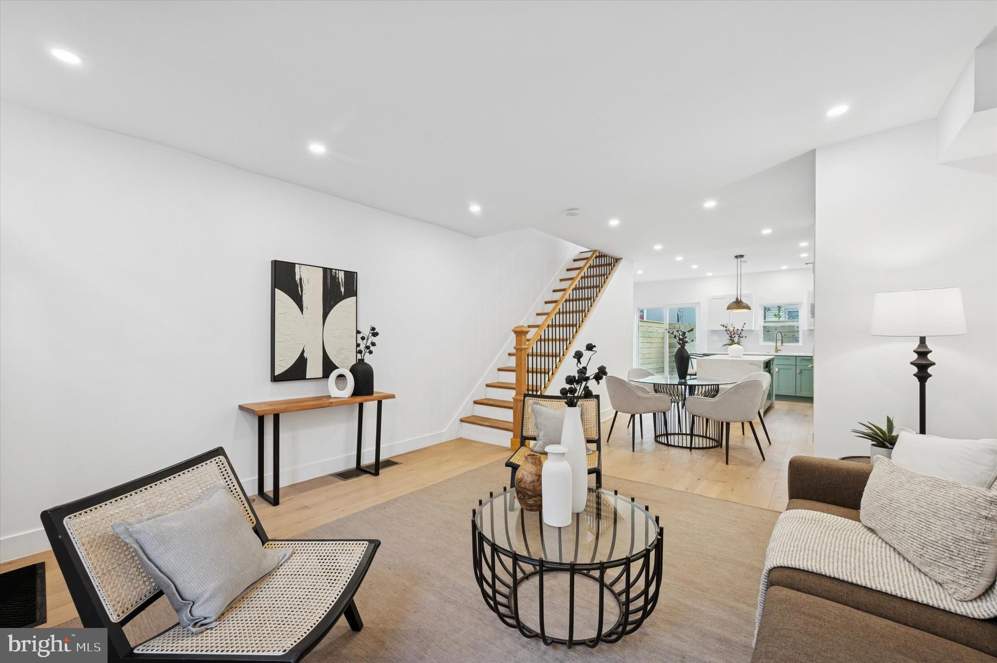 GRADUATE HOSPITAL - Residential