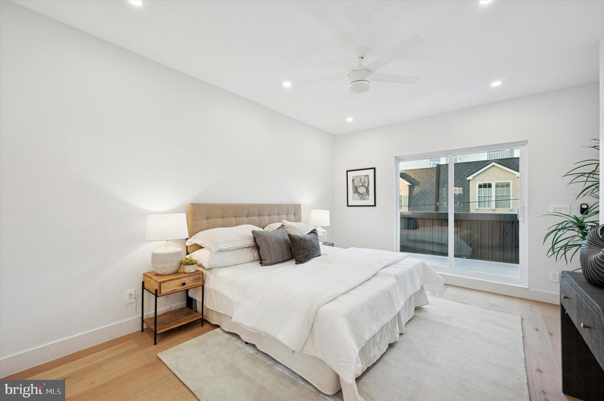 GRADUATE HOSPITAL - Residential