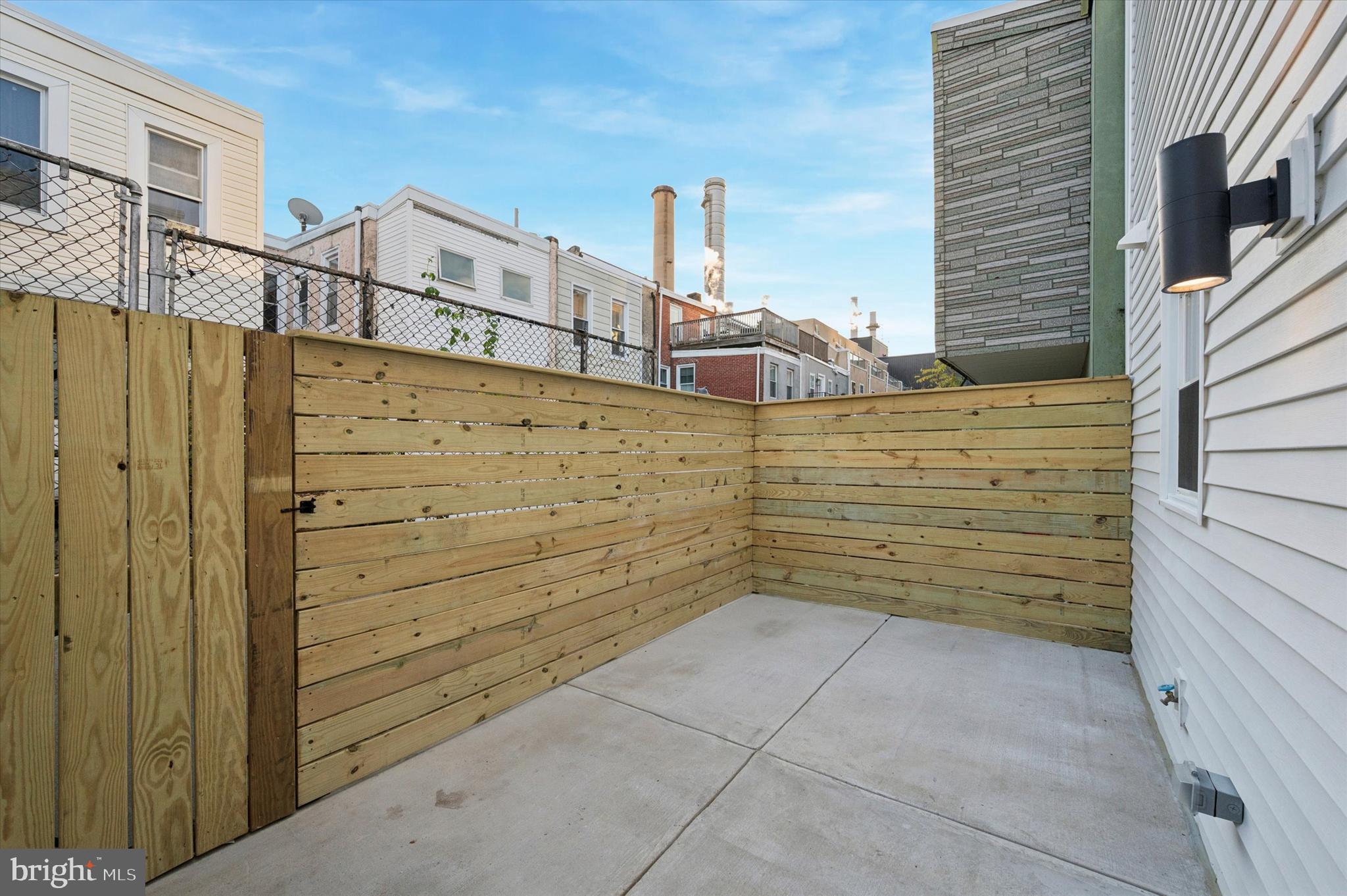 GRADUATE HOSPITAL - Residential