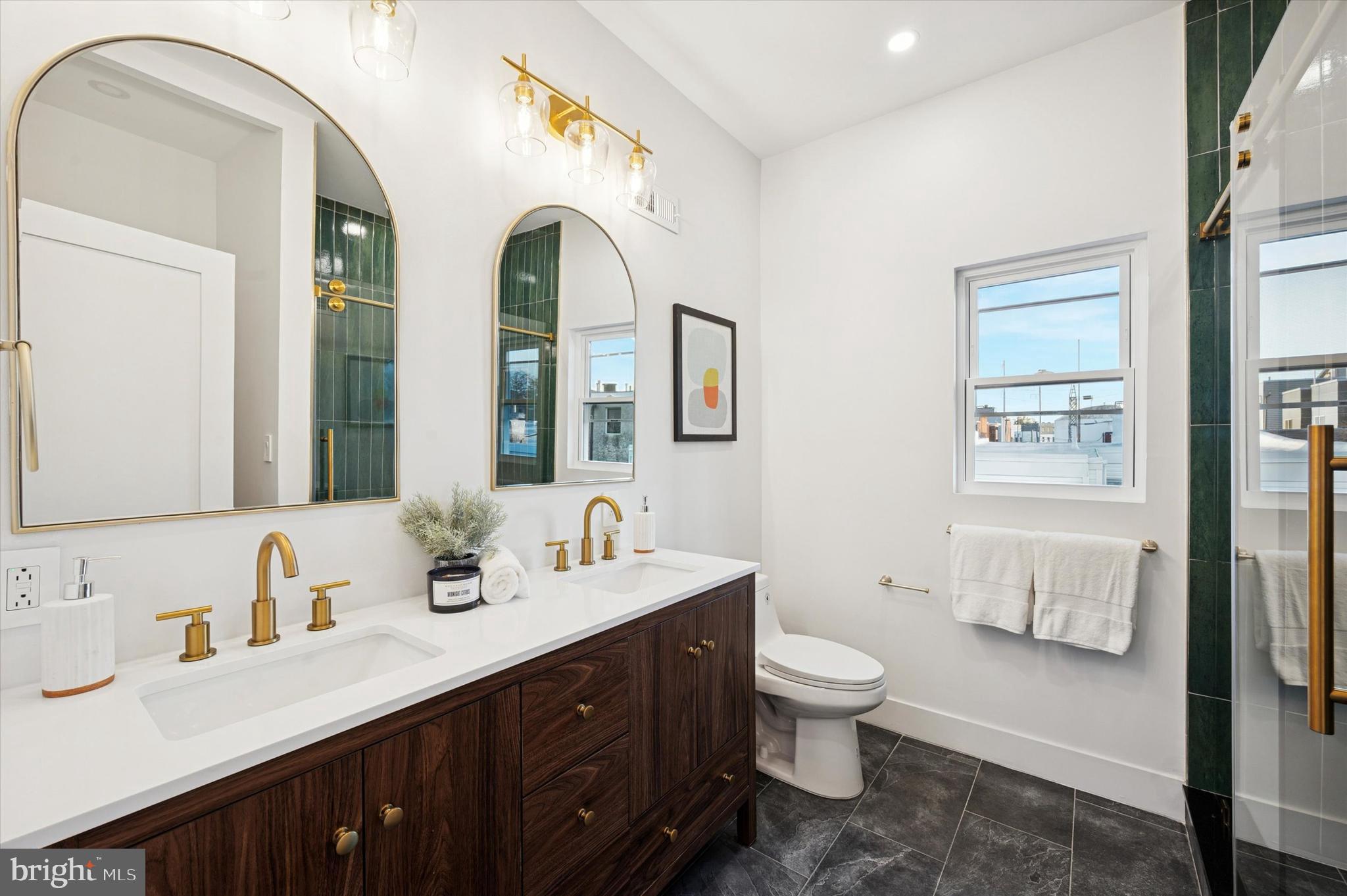 GRADUATE HOSPITAL - Residential