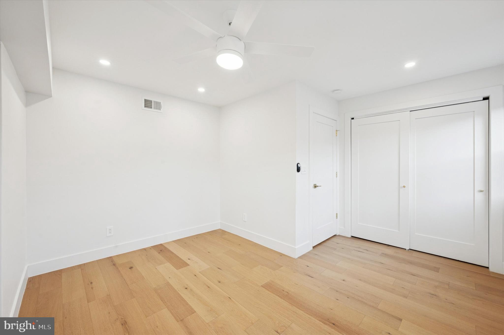 GRADUATE HOSPITAL - Residential