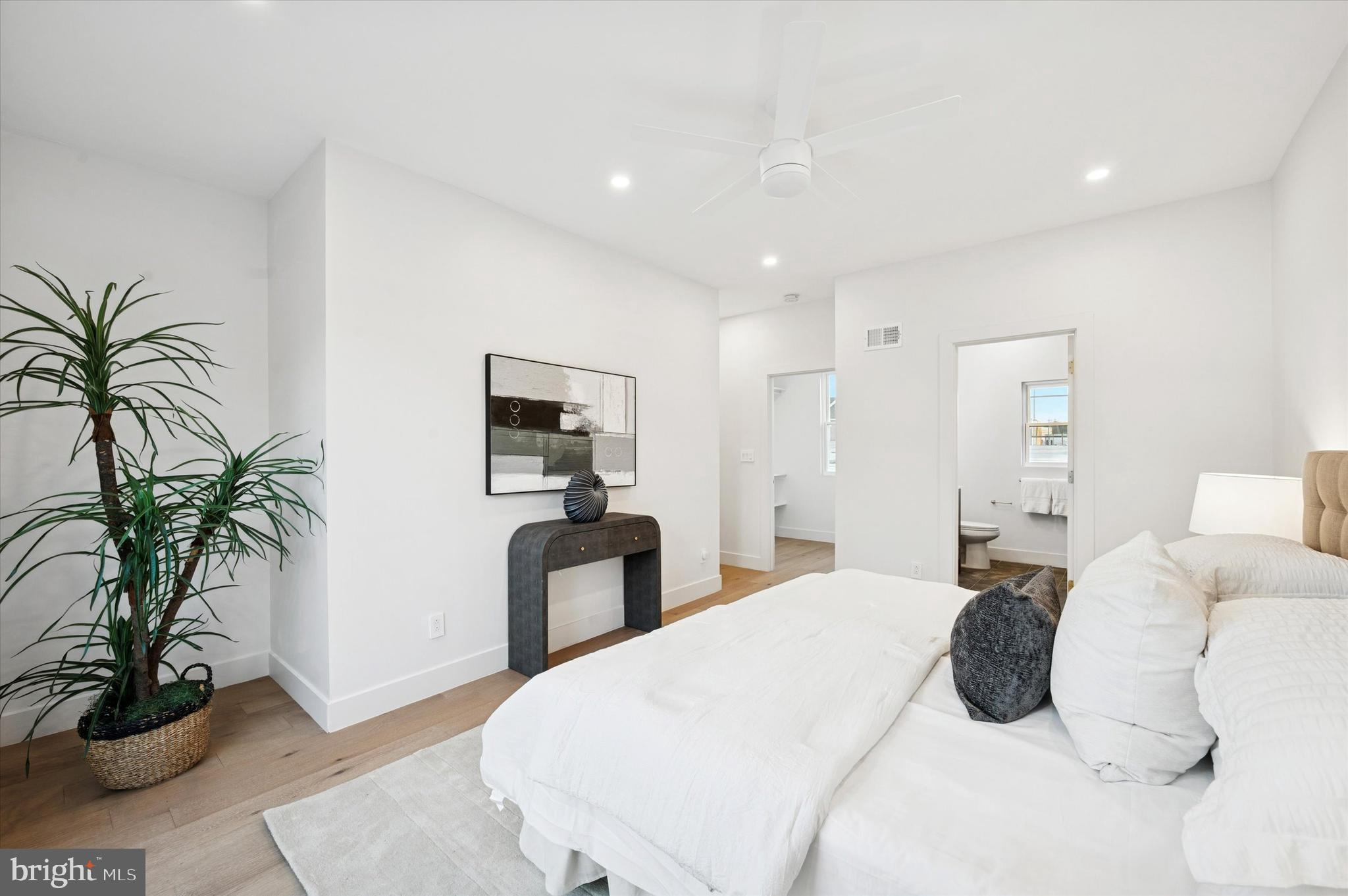 GRADUATE HOSPITAL - Residential