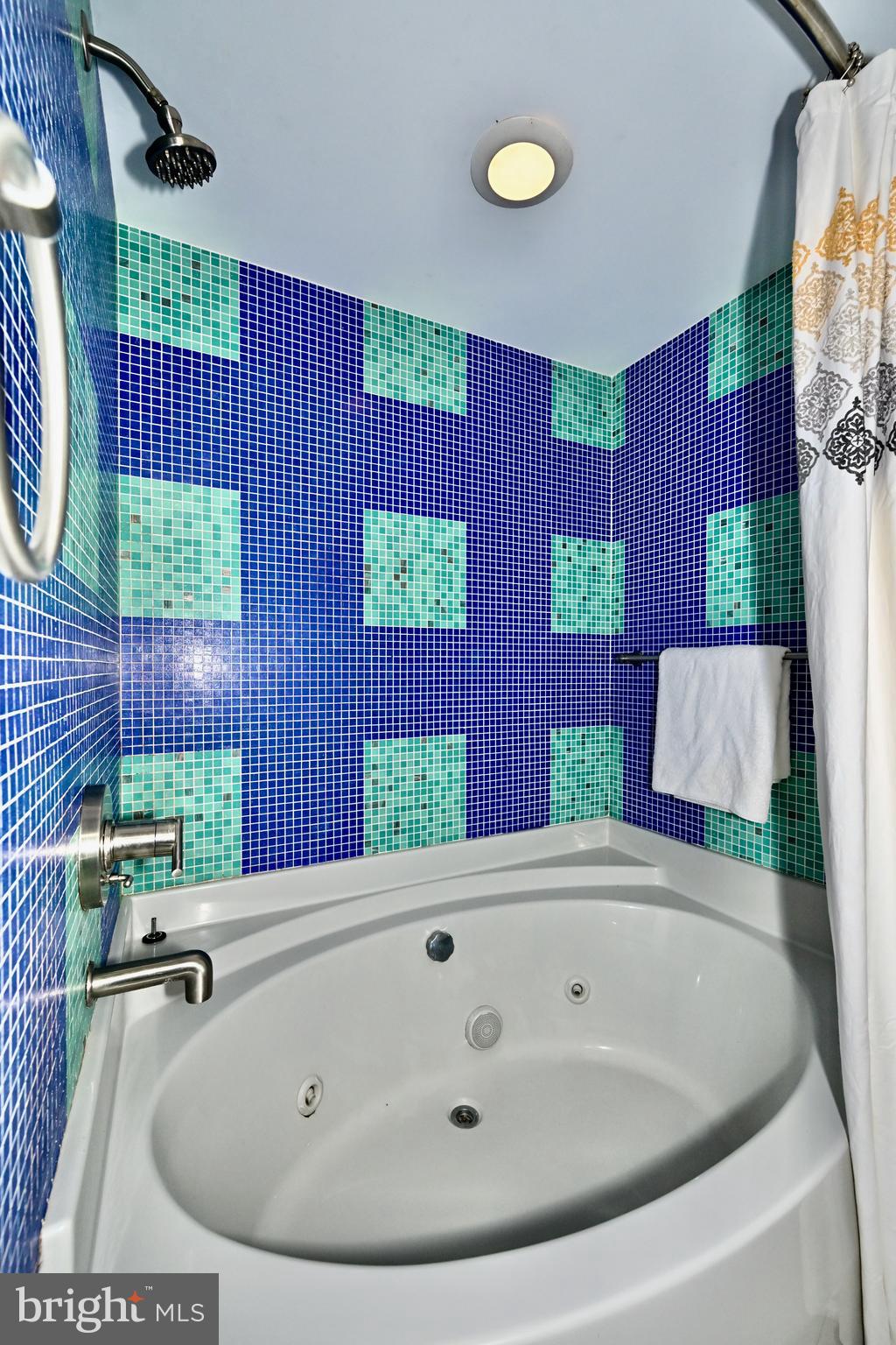 GLEN ECHO HEIGHTS - Residential