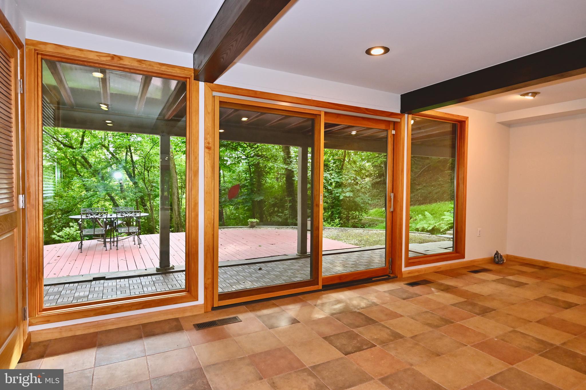 GLEN ECHO HEIGHTS - Residential