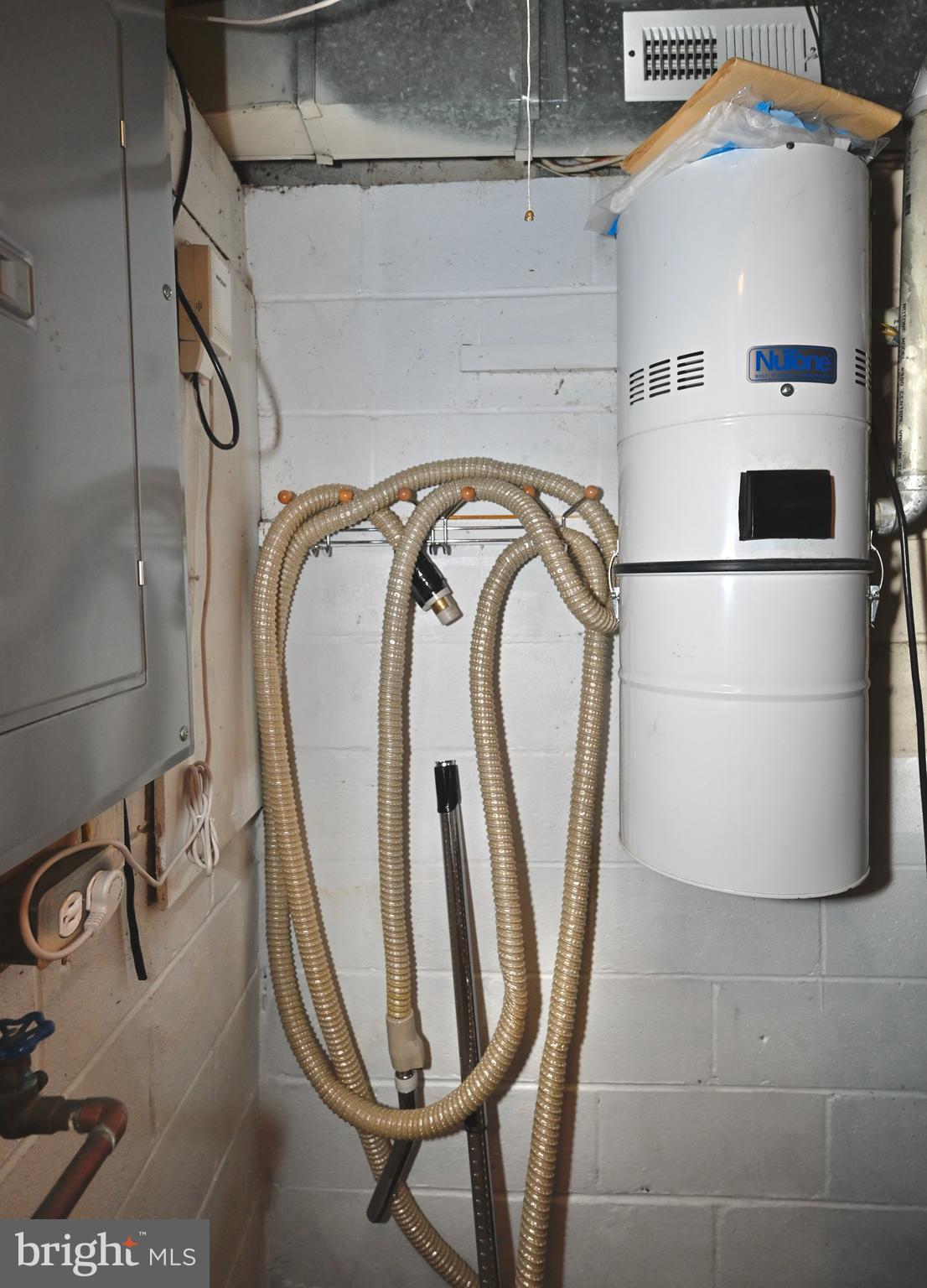 GLEN ECHO HEIGHTS - Residential