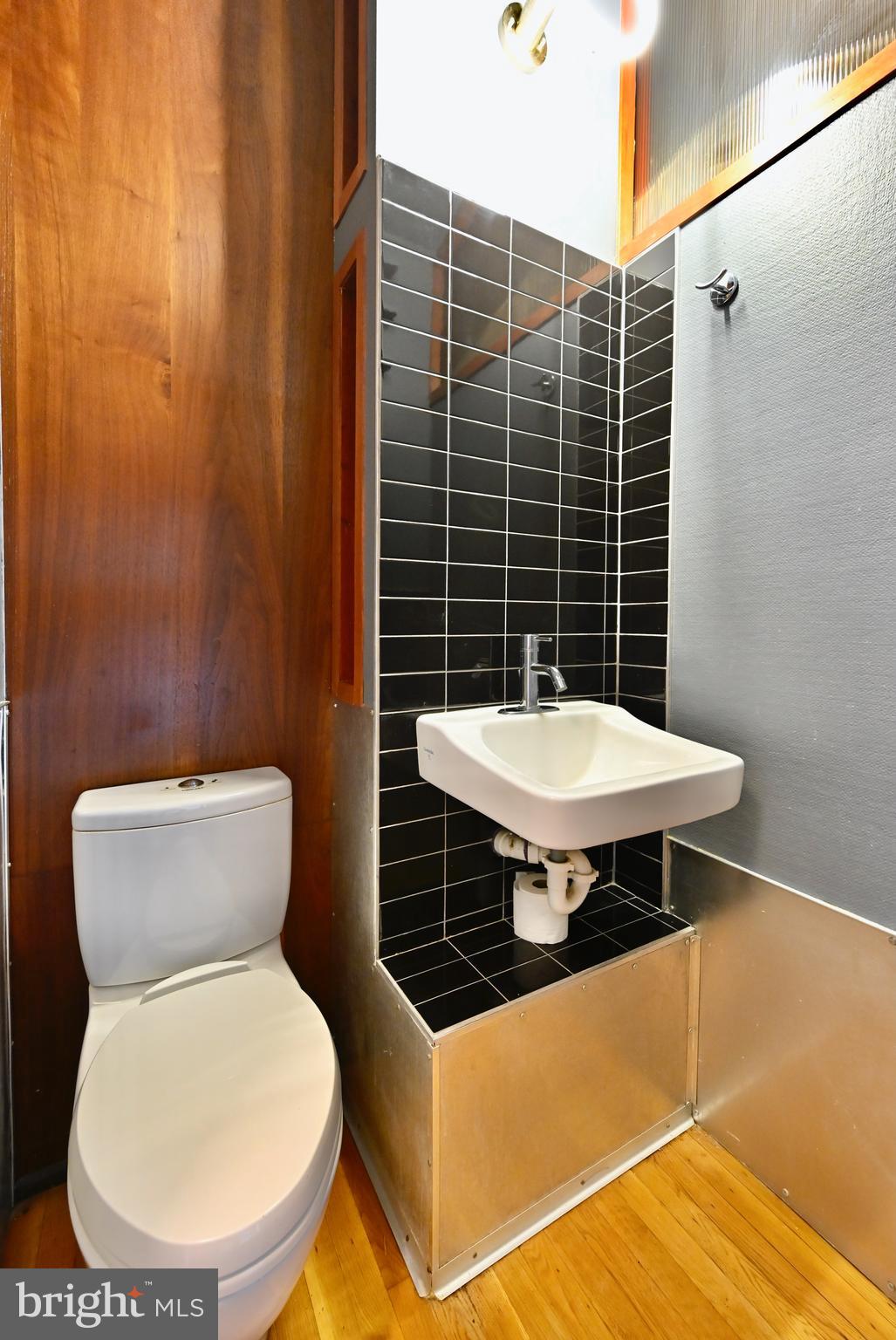 GLEN ECHO HEIGHTS - Residential