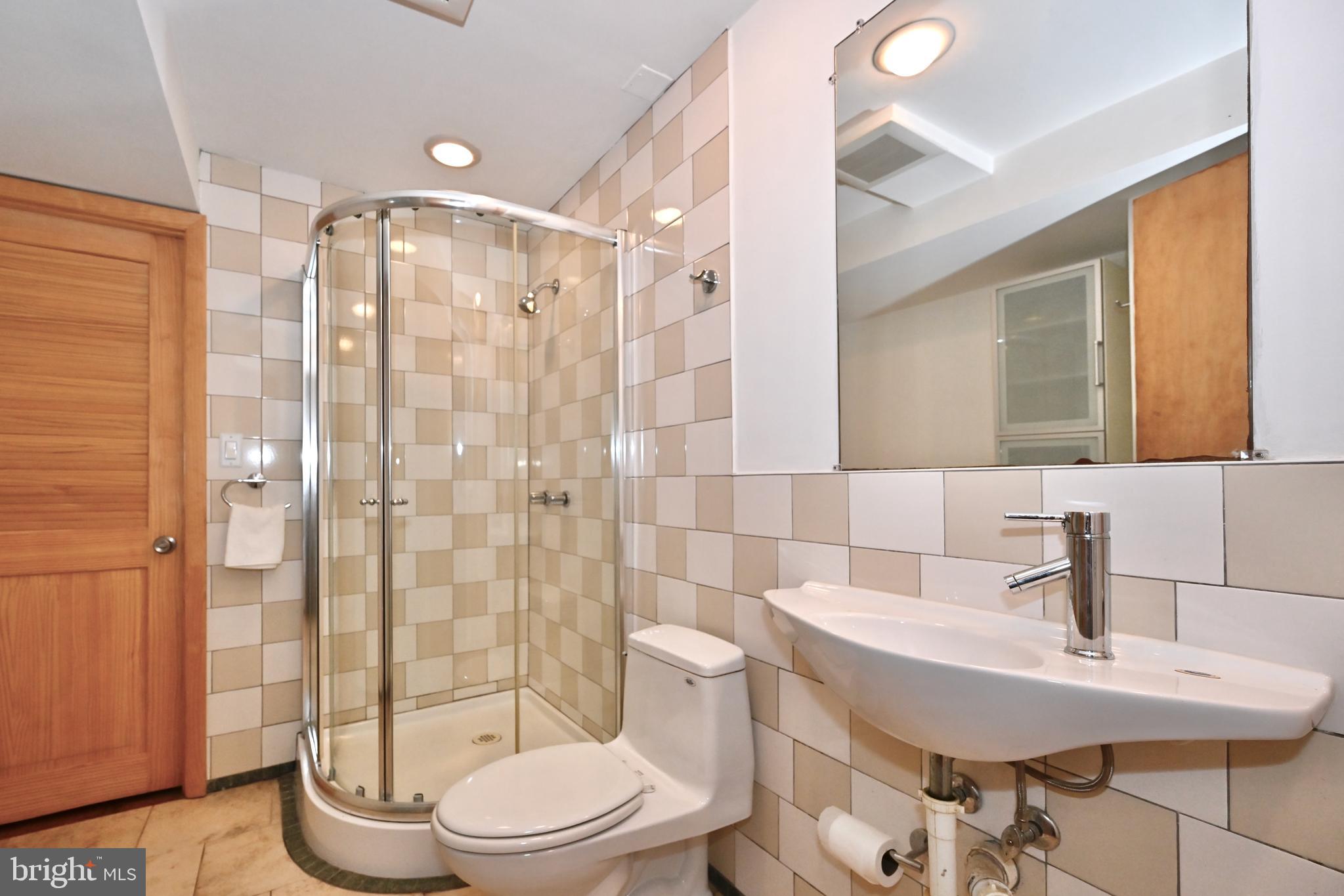 GLEN ECHO HEIGHTS - Residential