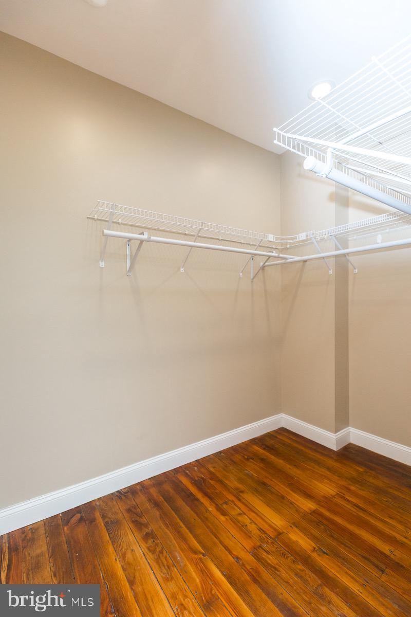 FISHTOWN - Residential Lease