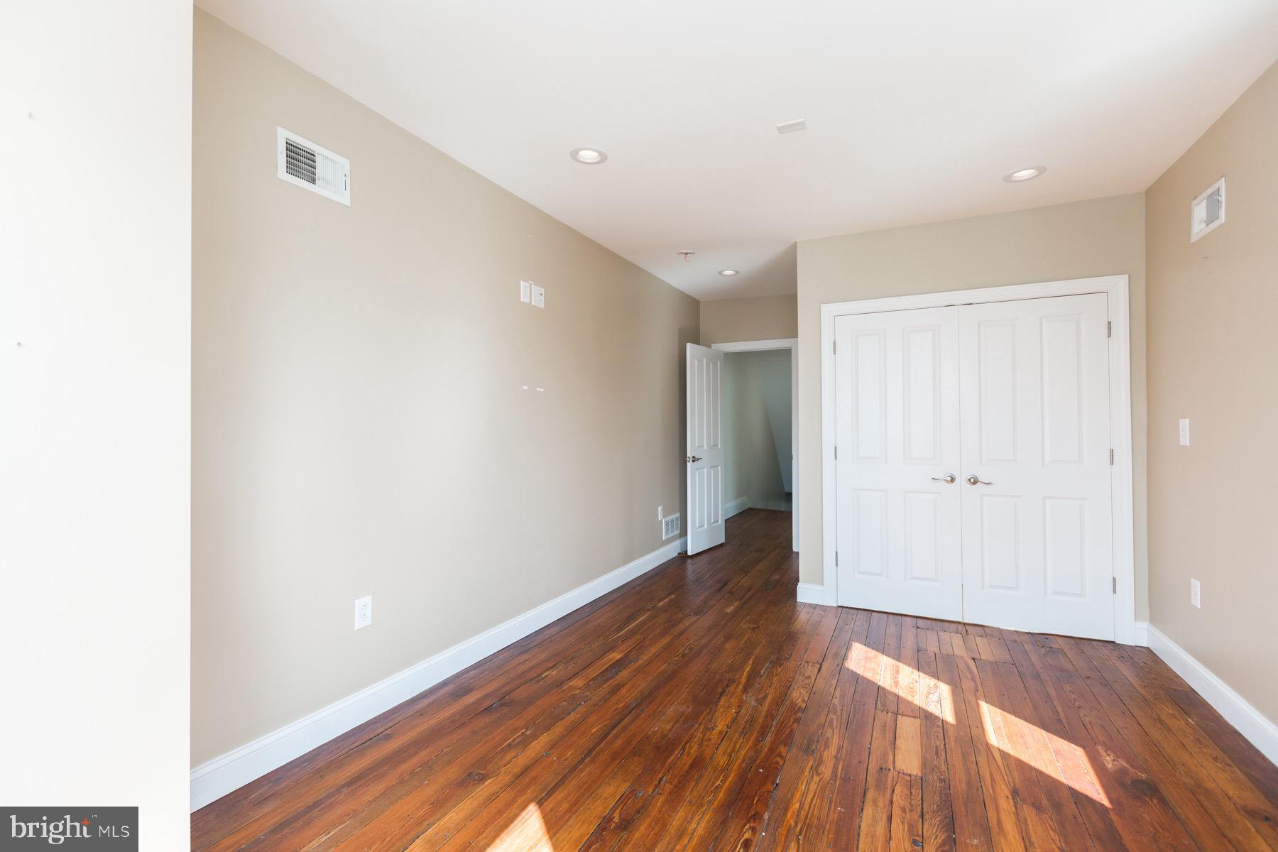 FISHTOWN - Residential Lease