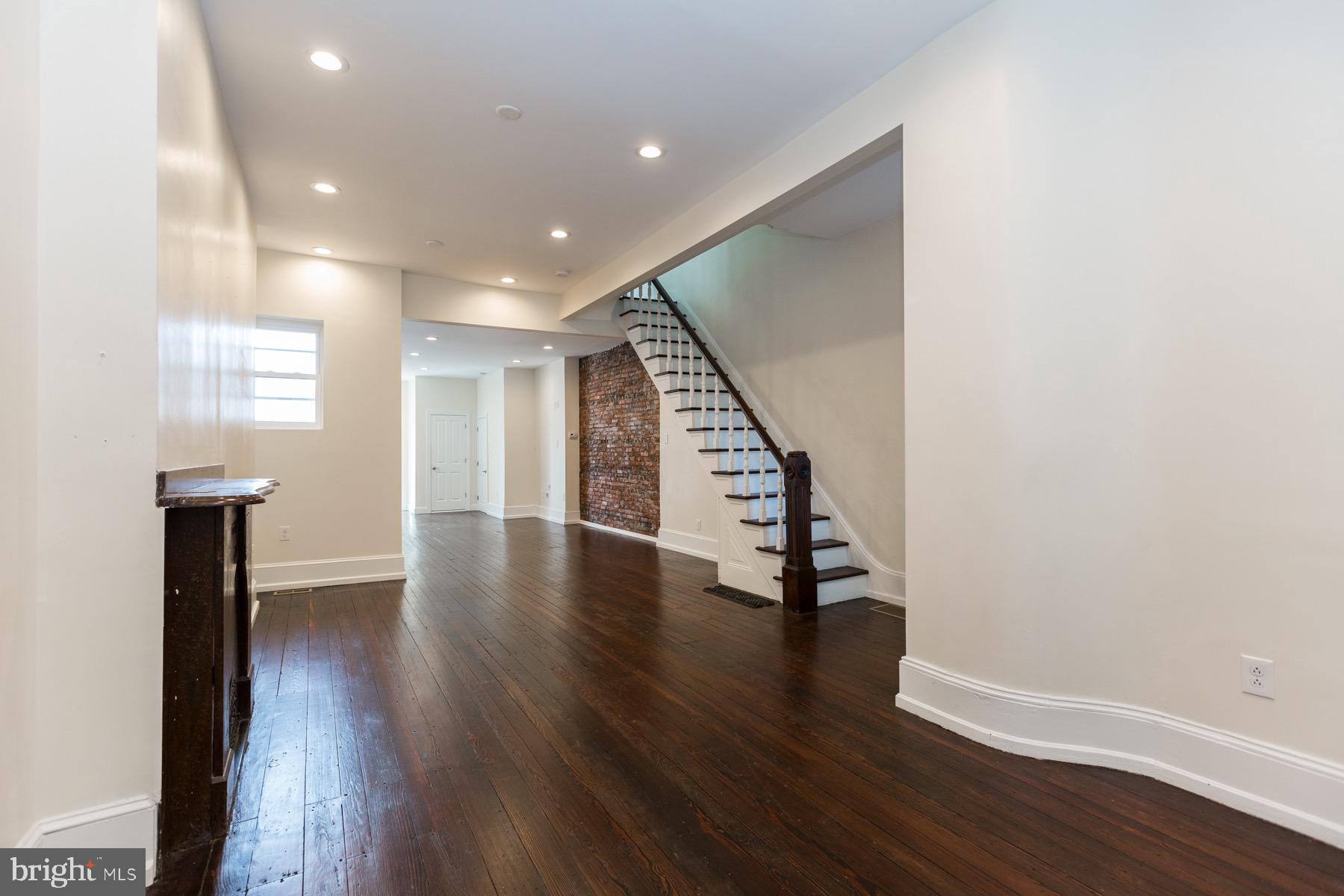 FISHTOWN - Residential Lease