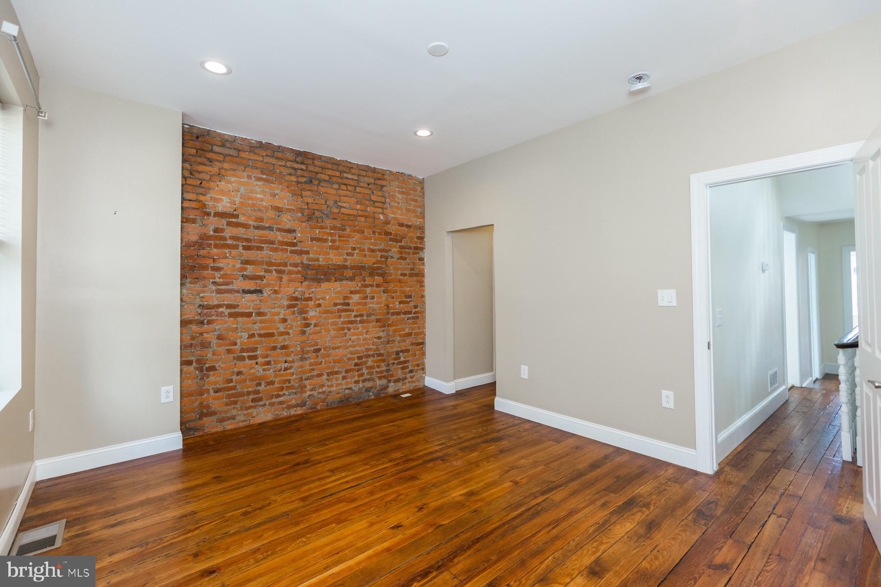 FISHTOWN - Residential Lease