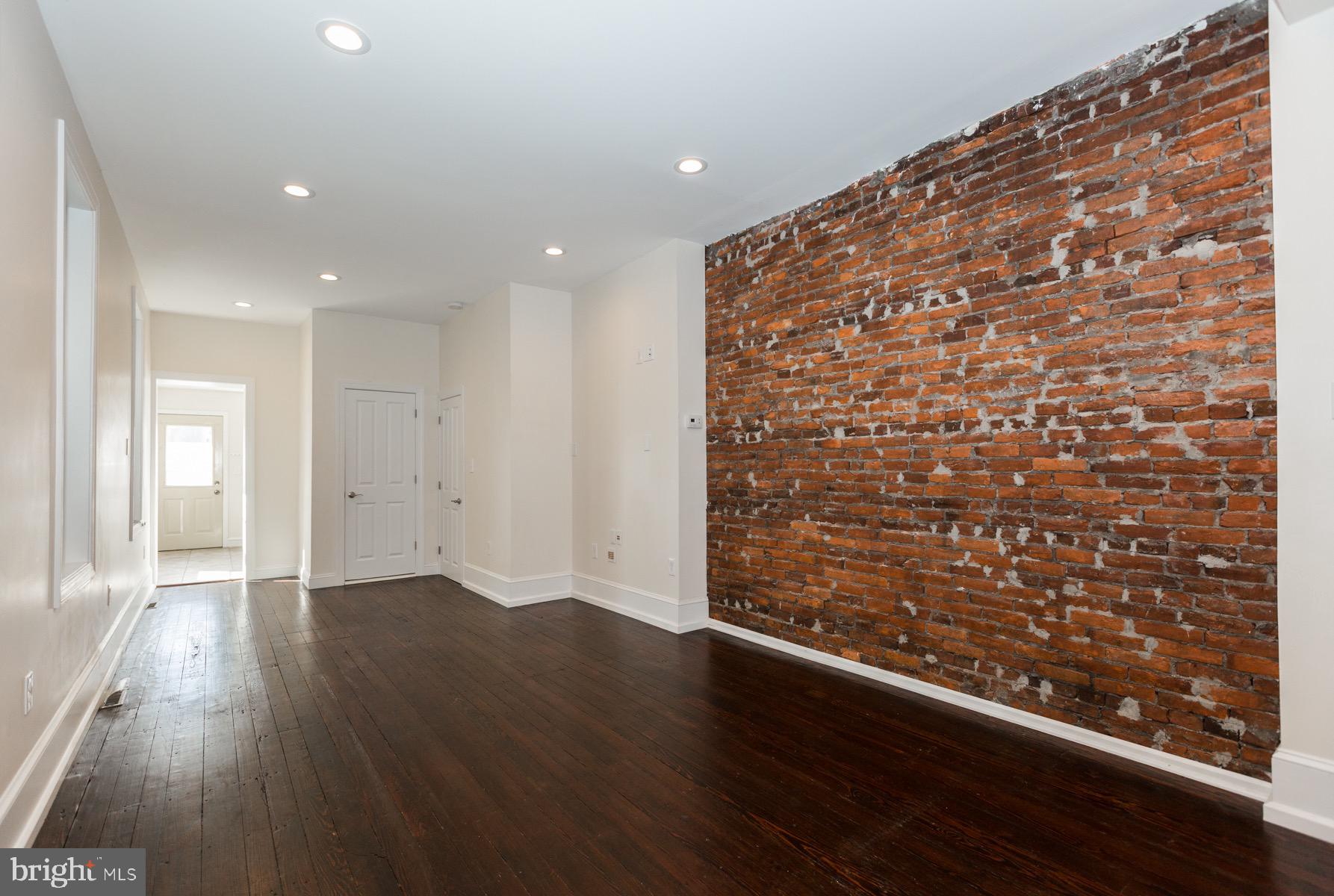 FISHTOWN - Residential Lease