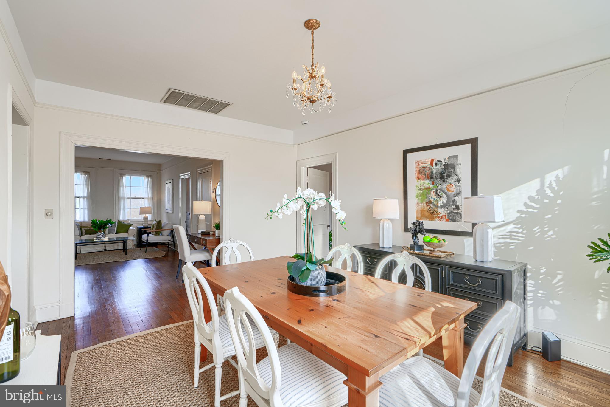 ROLAND PARK - Residential