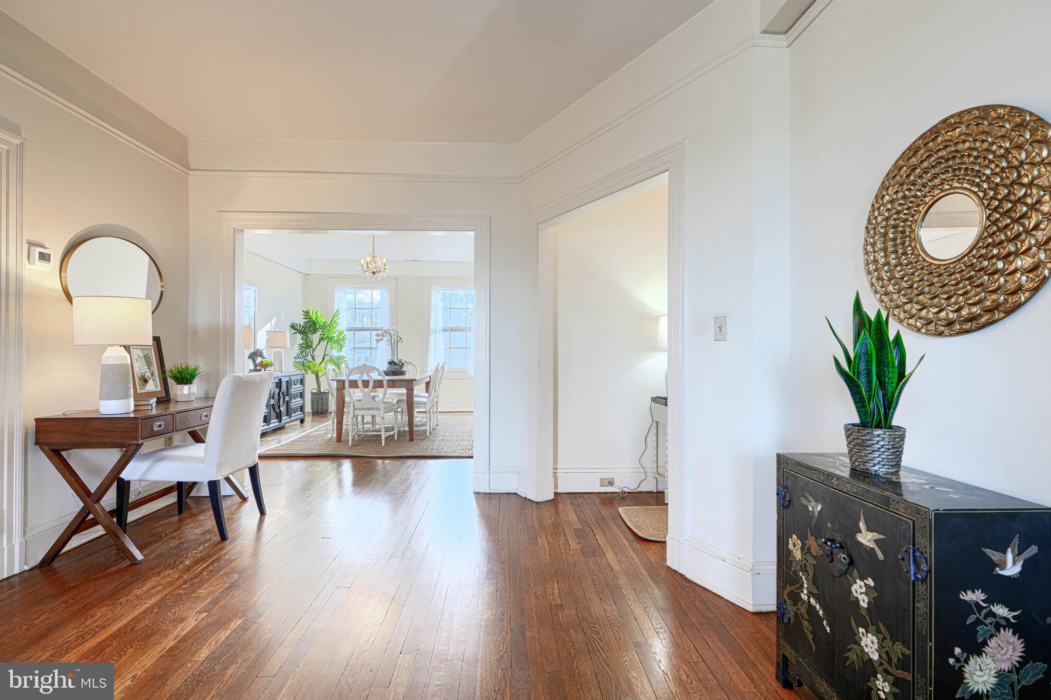 ROLAND PARK - Residential