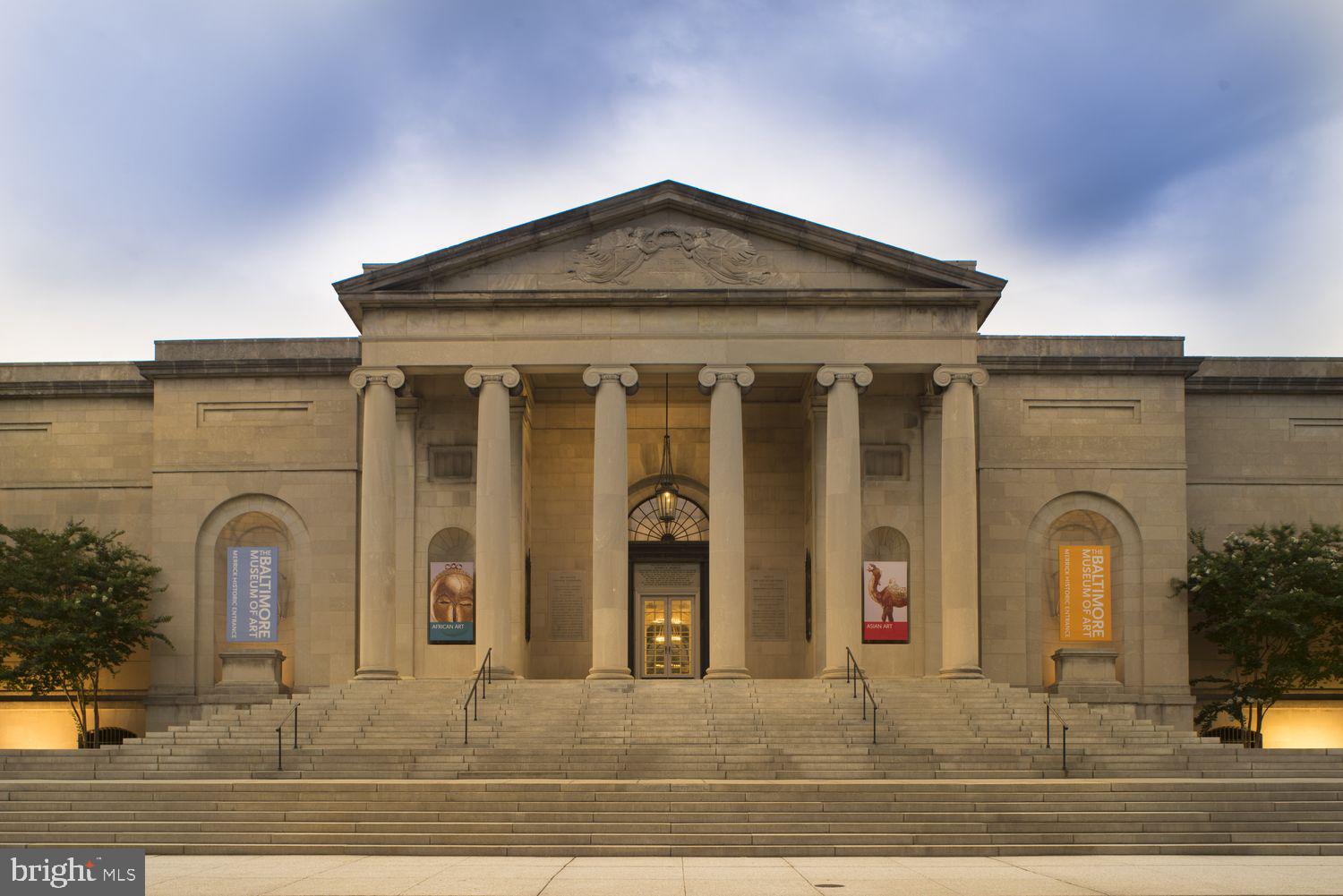 ROLAND PARK - Residential