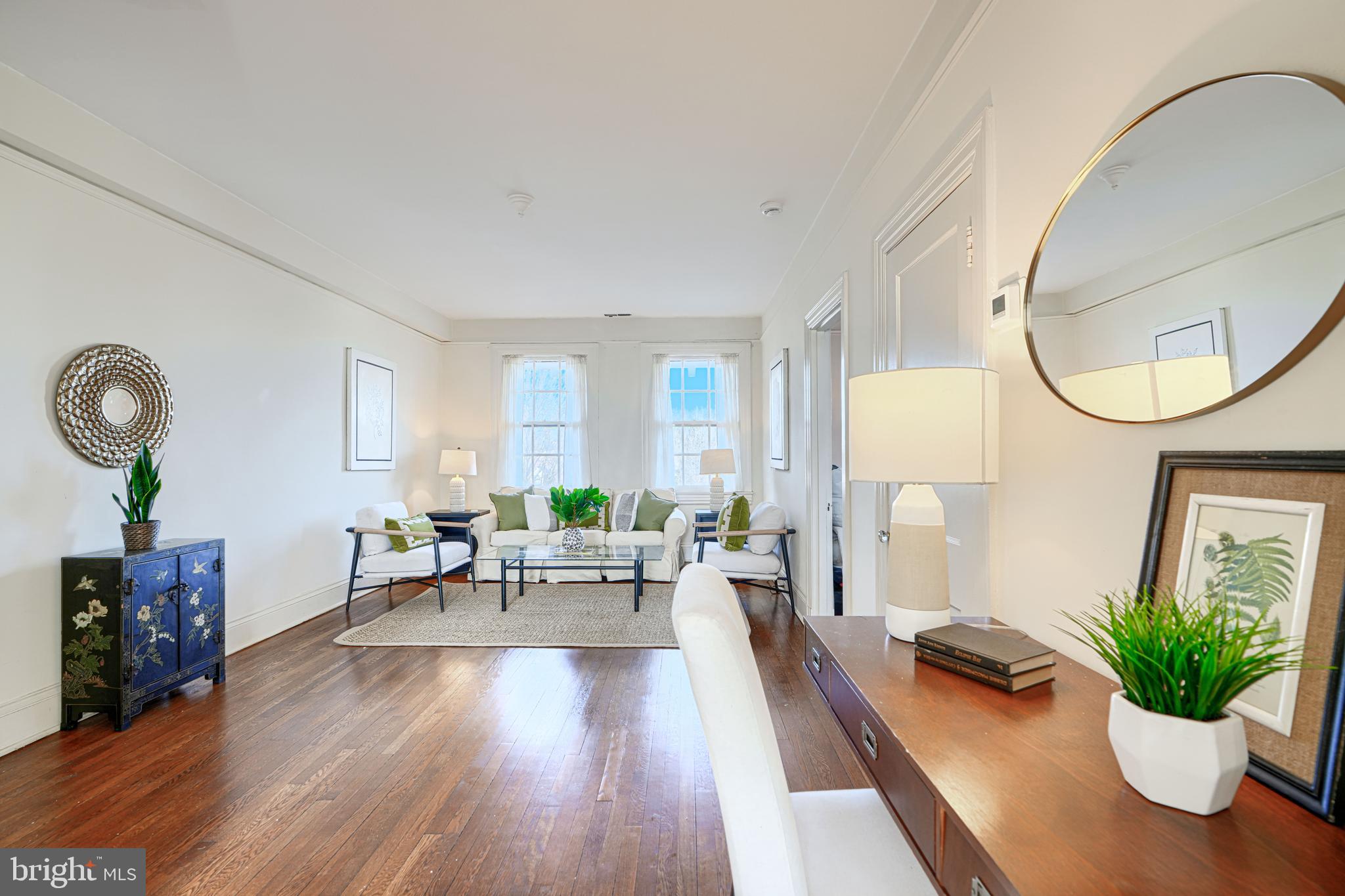 ROLAND PARK - Residential