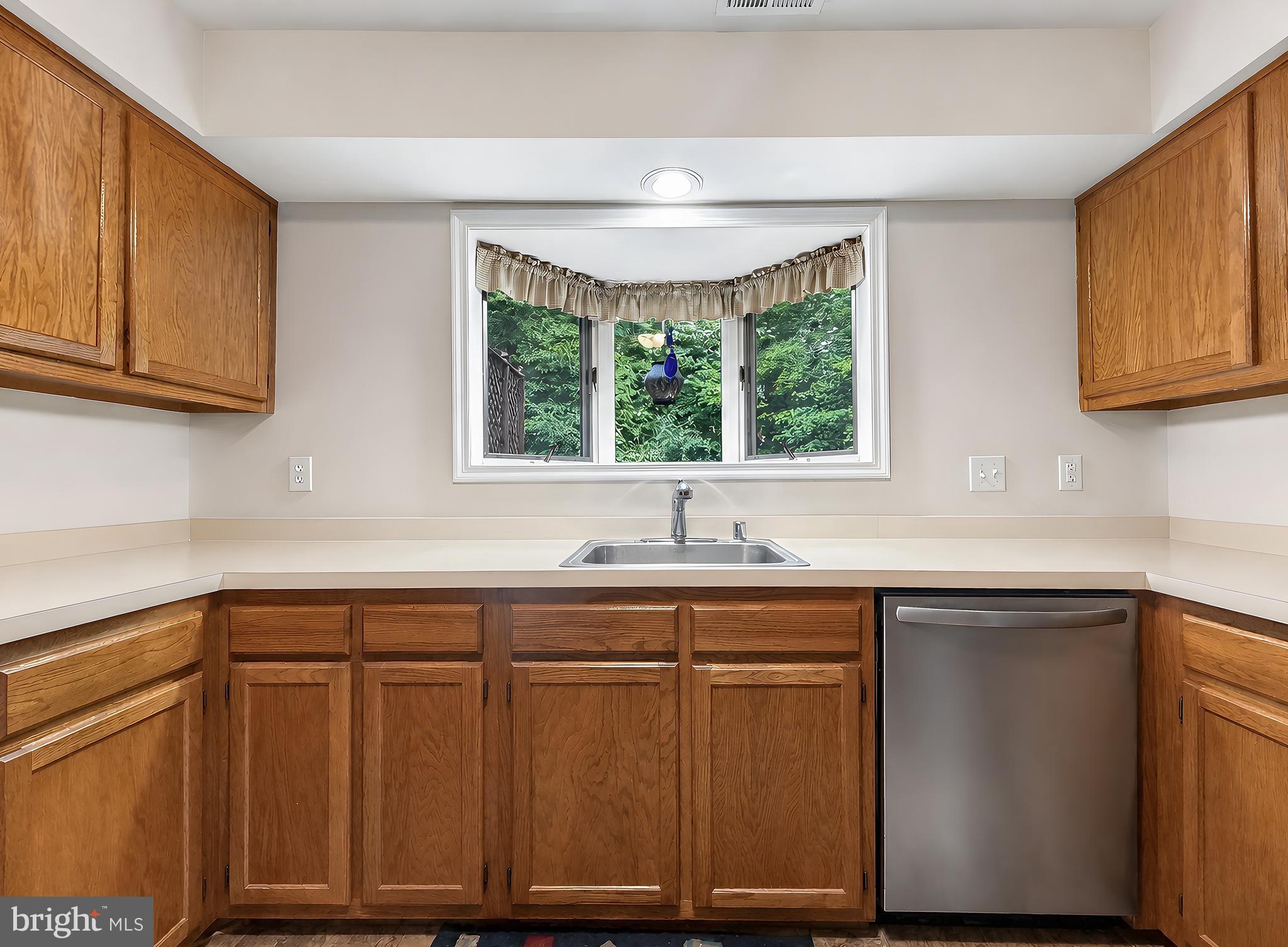123 HUCKLEBERRY DRIVE