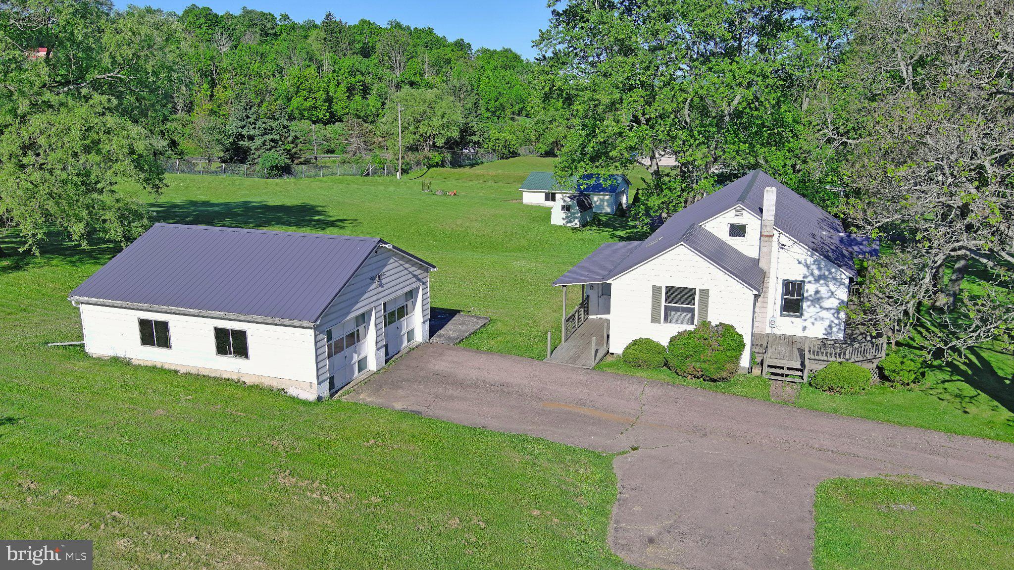 11582 NATIONAL PIKE