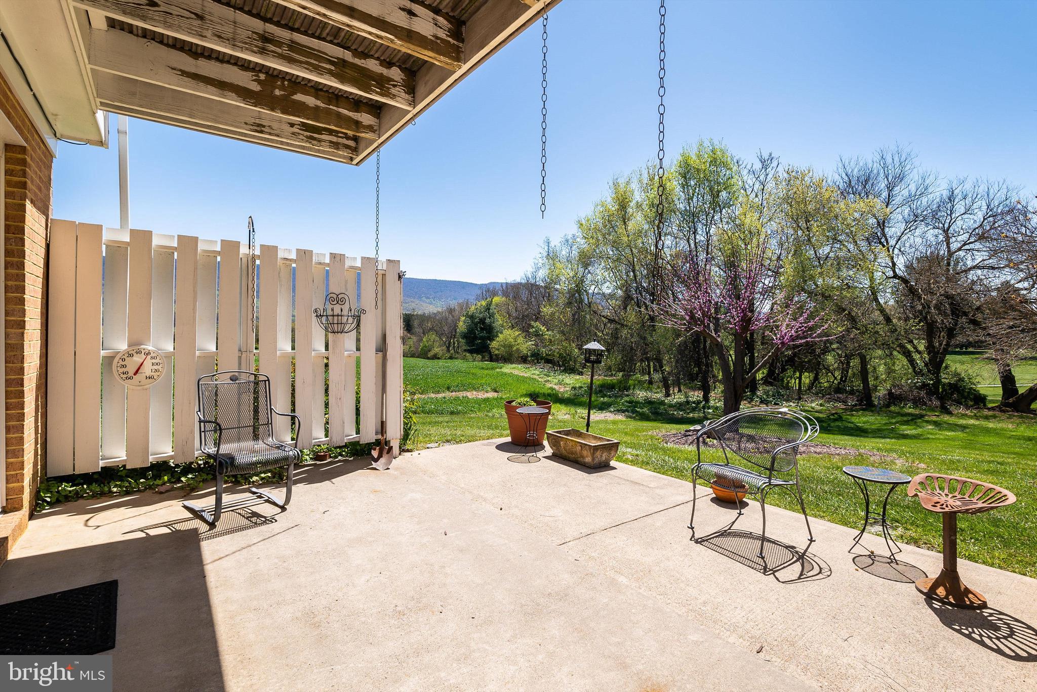 FAIRWAY VIEW ESTATES - Residential