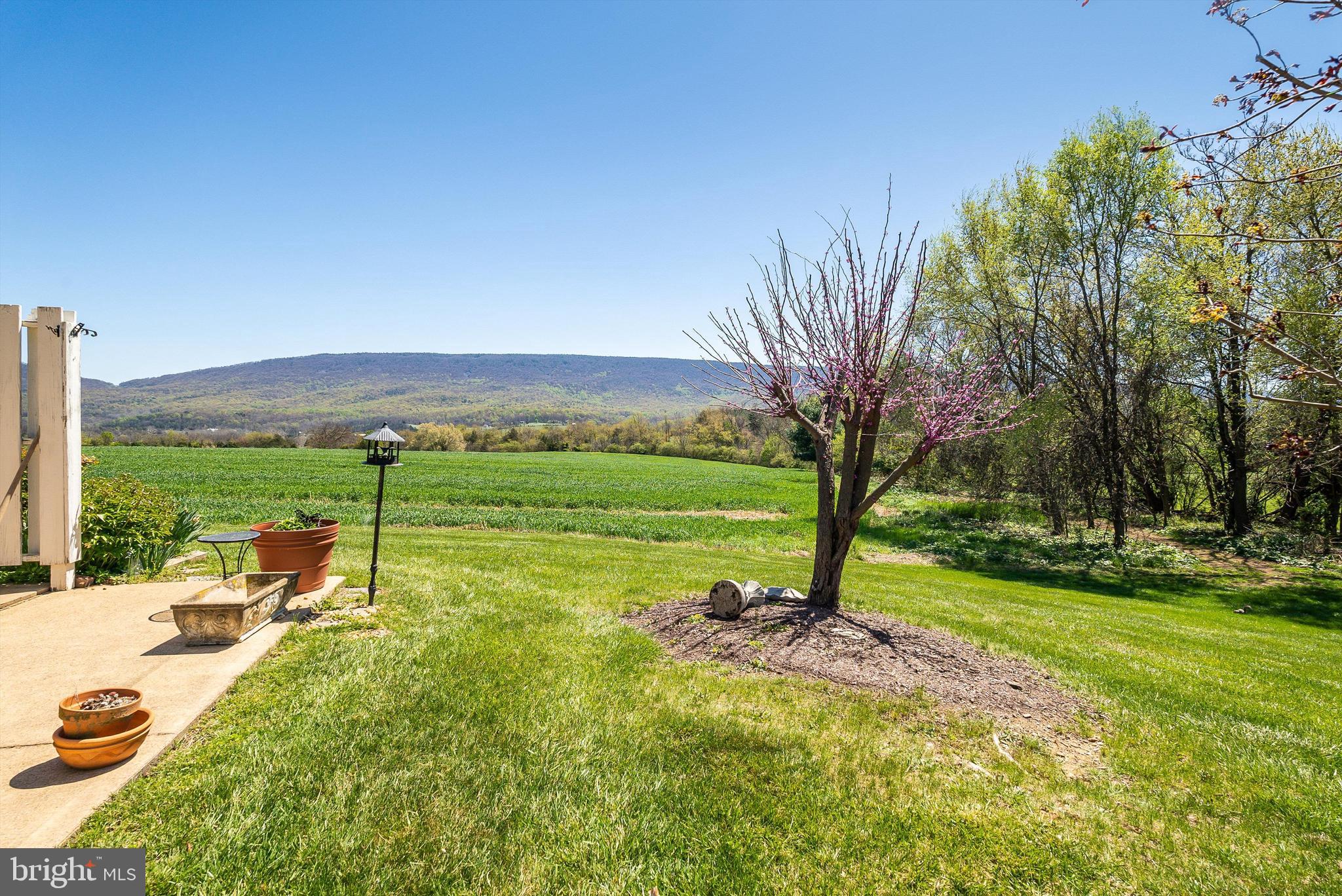 FAIRWAY VIEW ESTATES - Residential