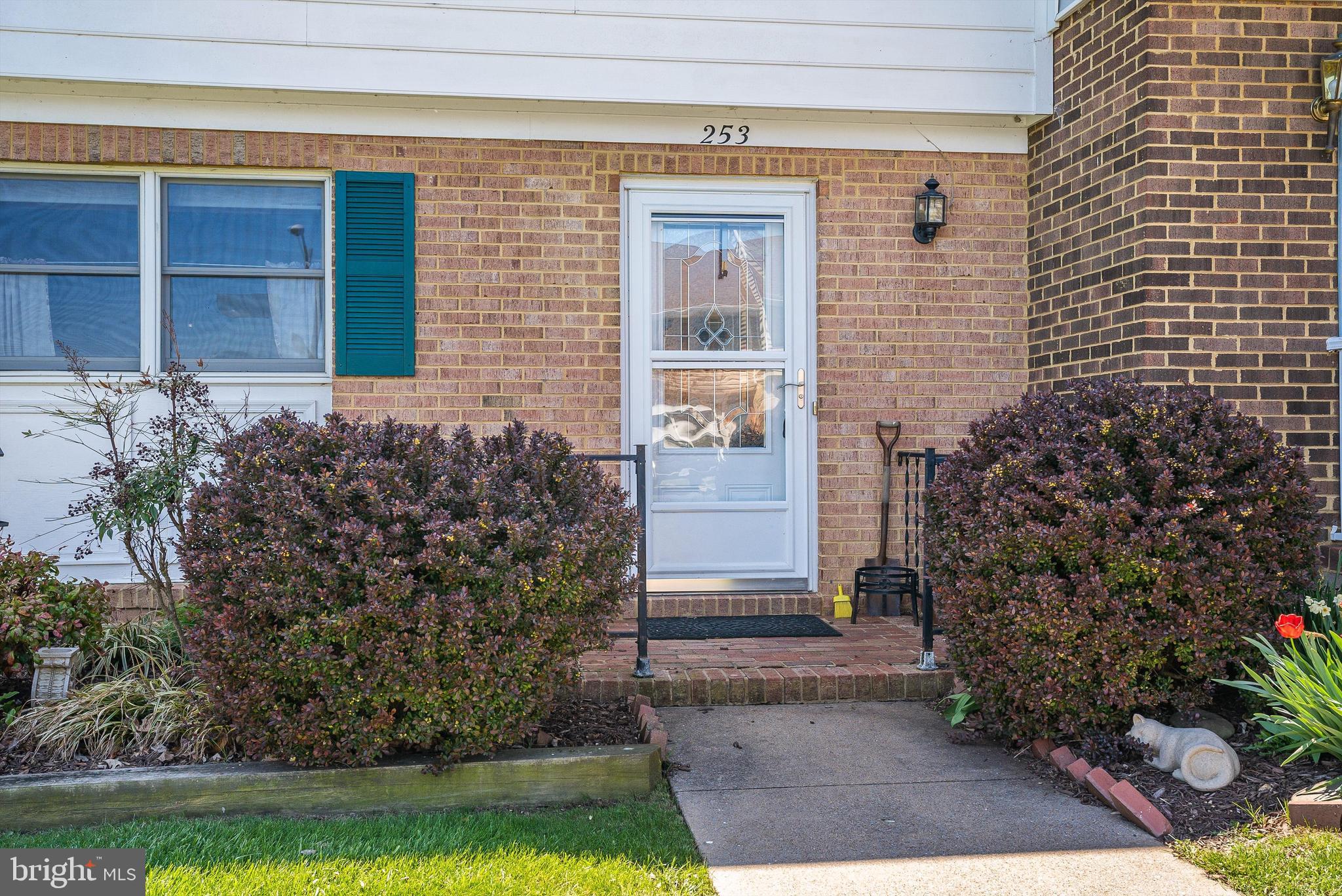 FAIRWAY VIEW ESTATES - Residential