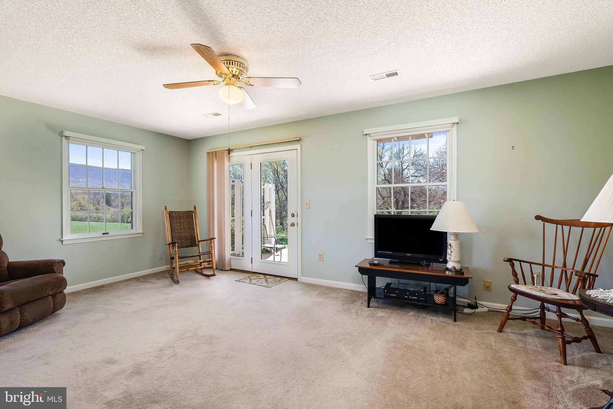 FAIRWAY VIEW ESTATES - Residential