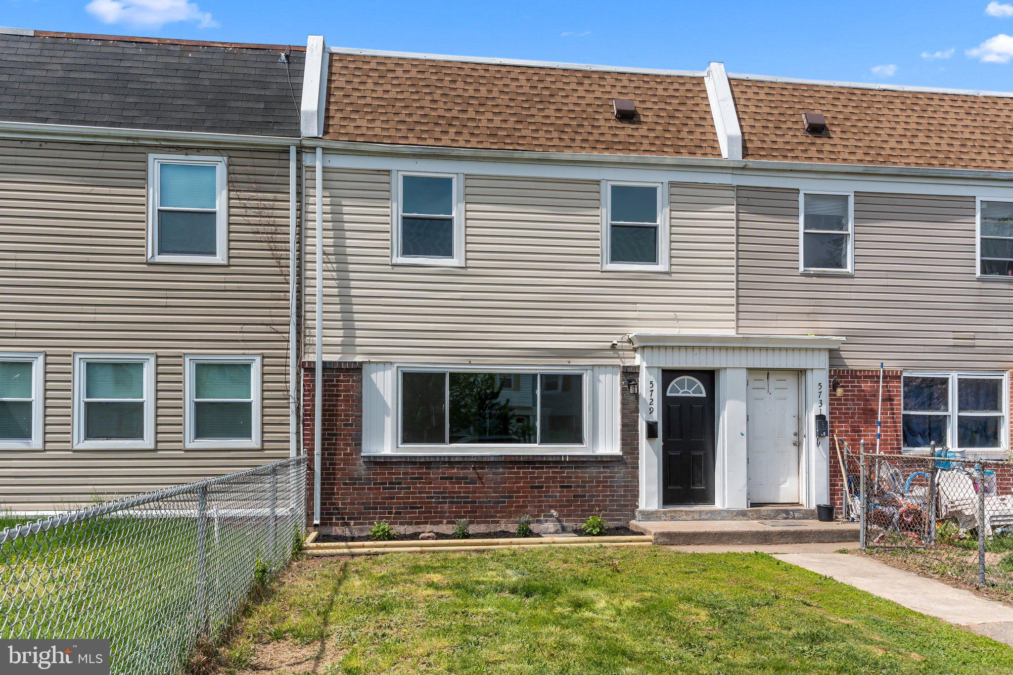 BLOOMSDALE GDNS - Residential