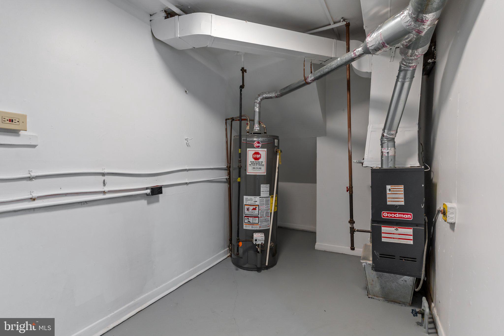 BLOOMSDALE GDNS - Residential