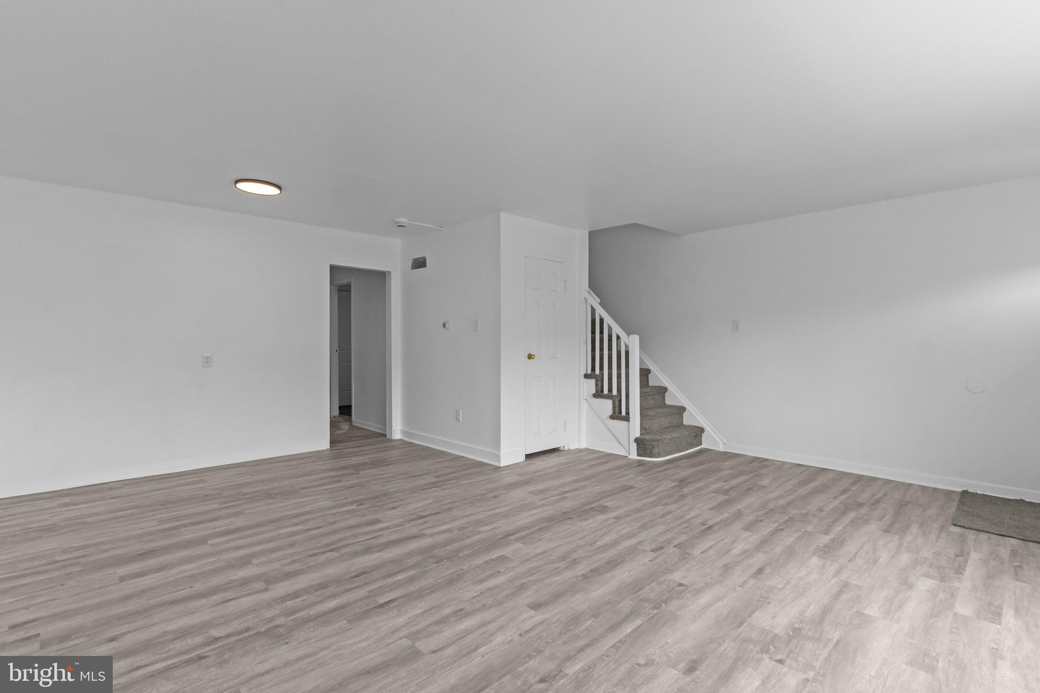 BLOOMSDALE GDNS - Residential