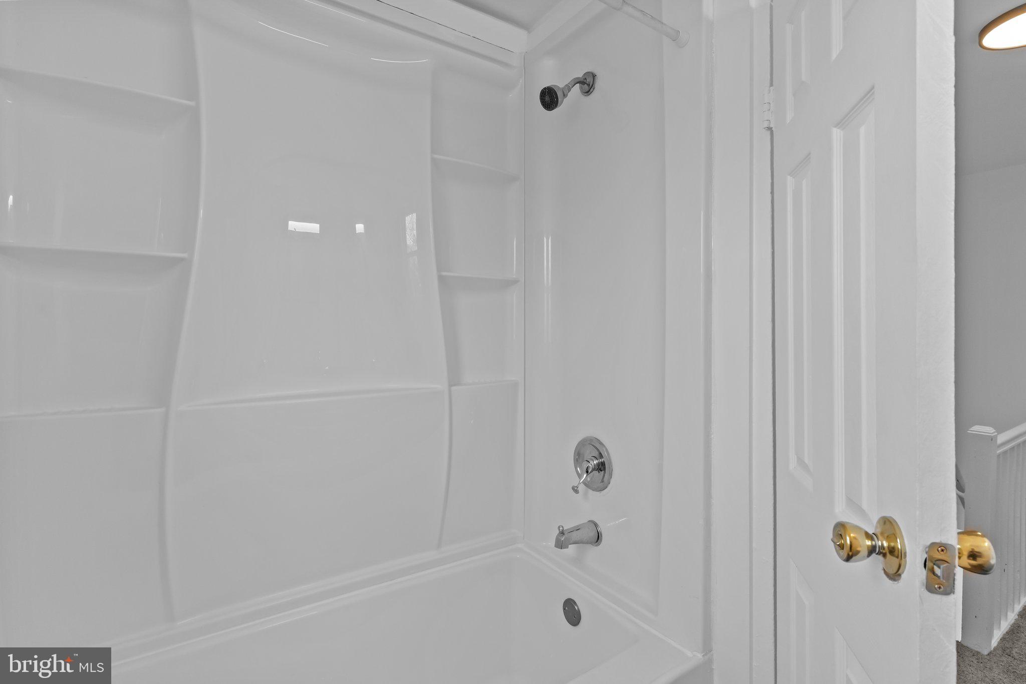 BLOOMSDALE GDNS - Residential