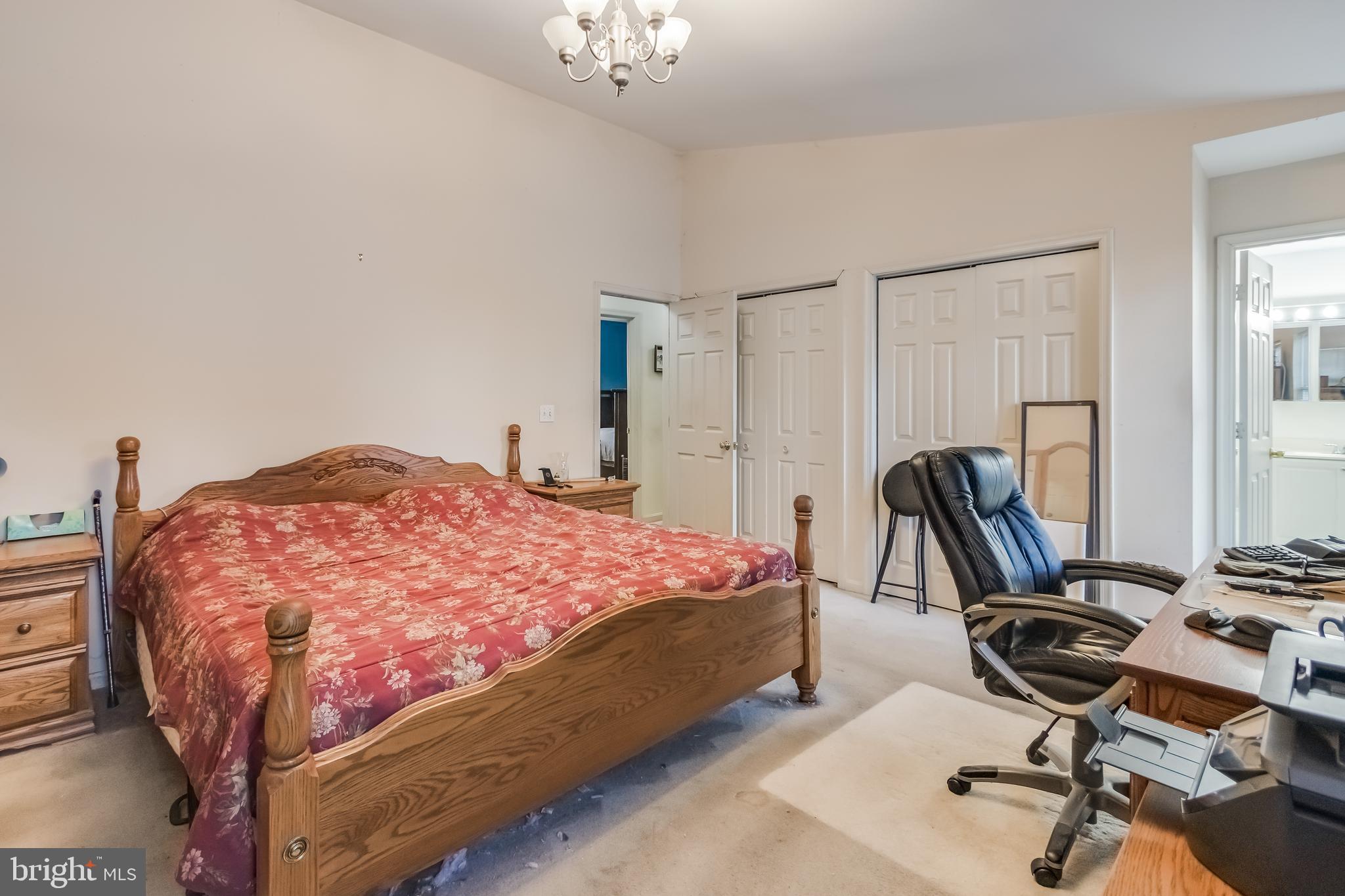 NORTH SELBY - Residential