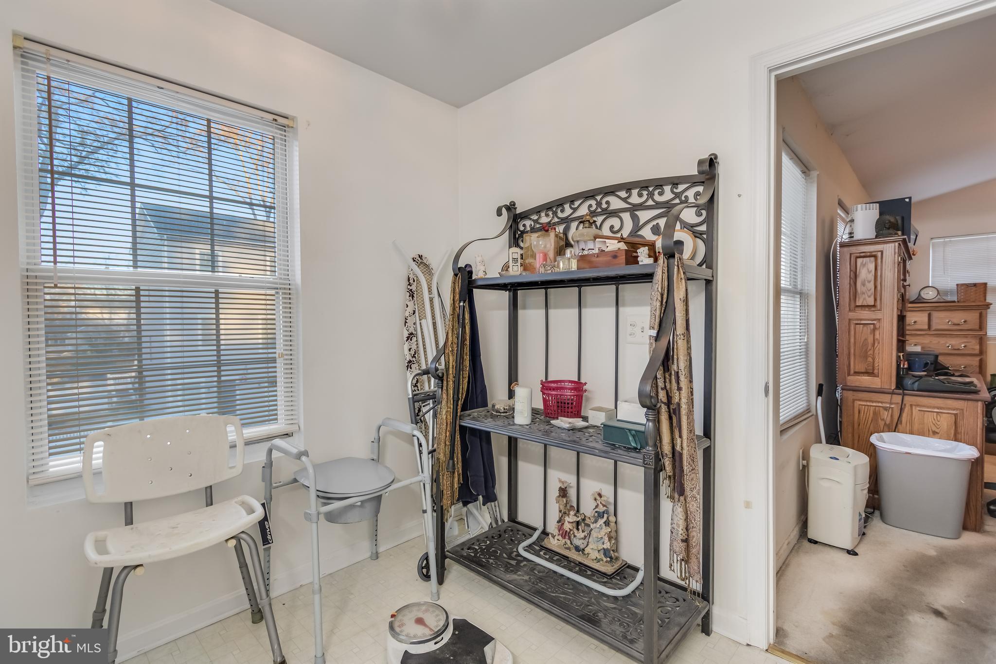 NORTH SELBY - Residential