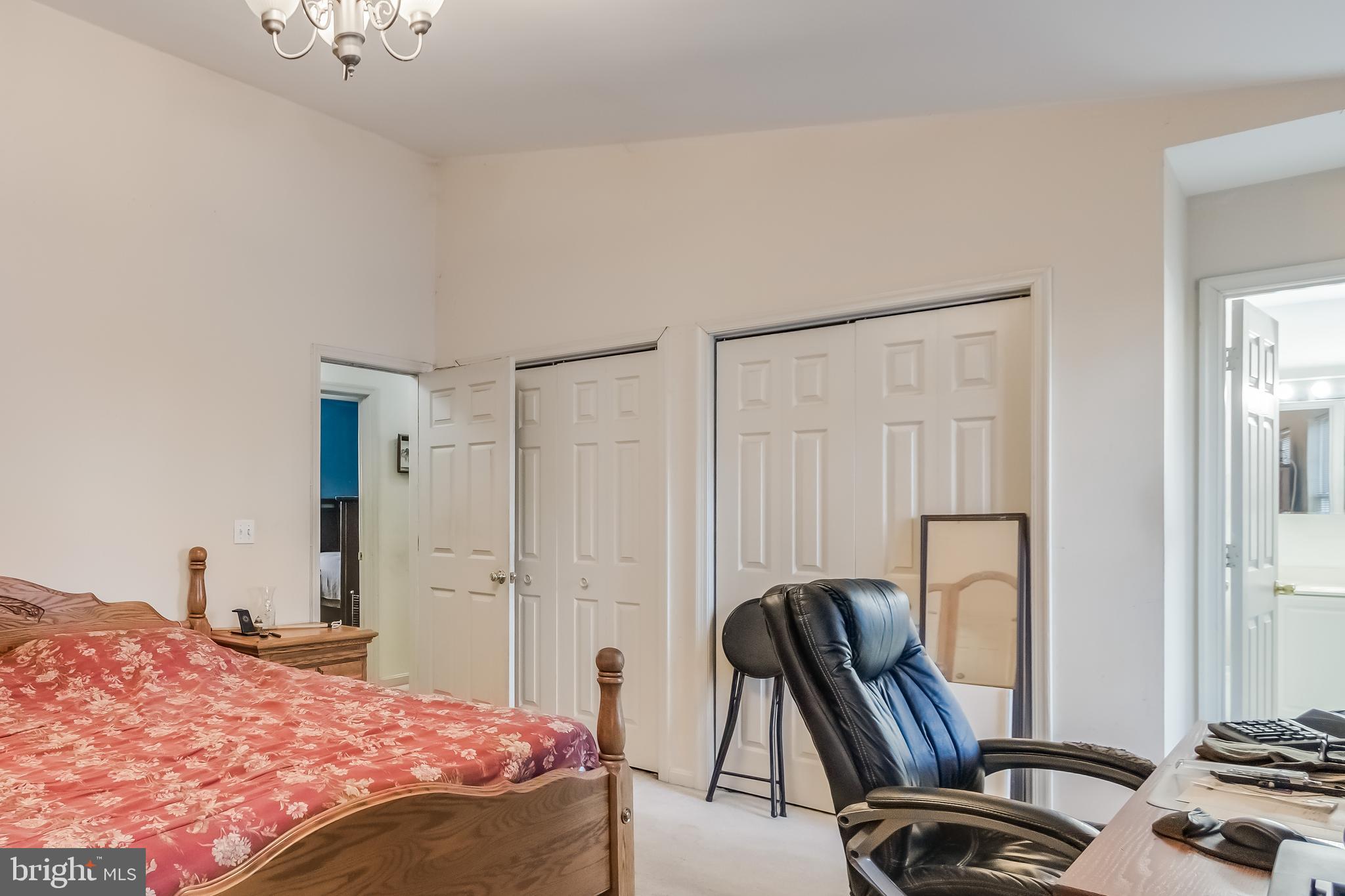 NORTH SELBY - Residential