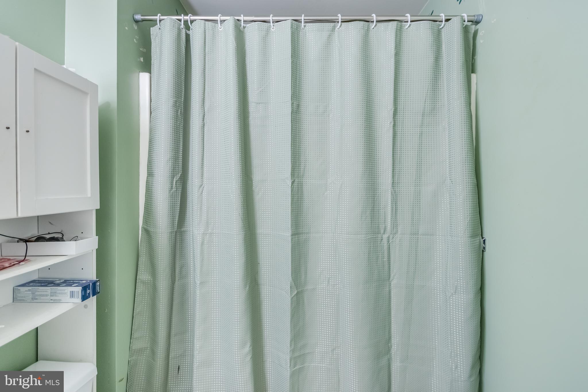 NORTH SELBY - Residential