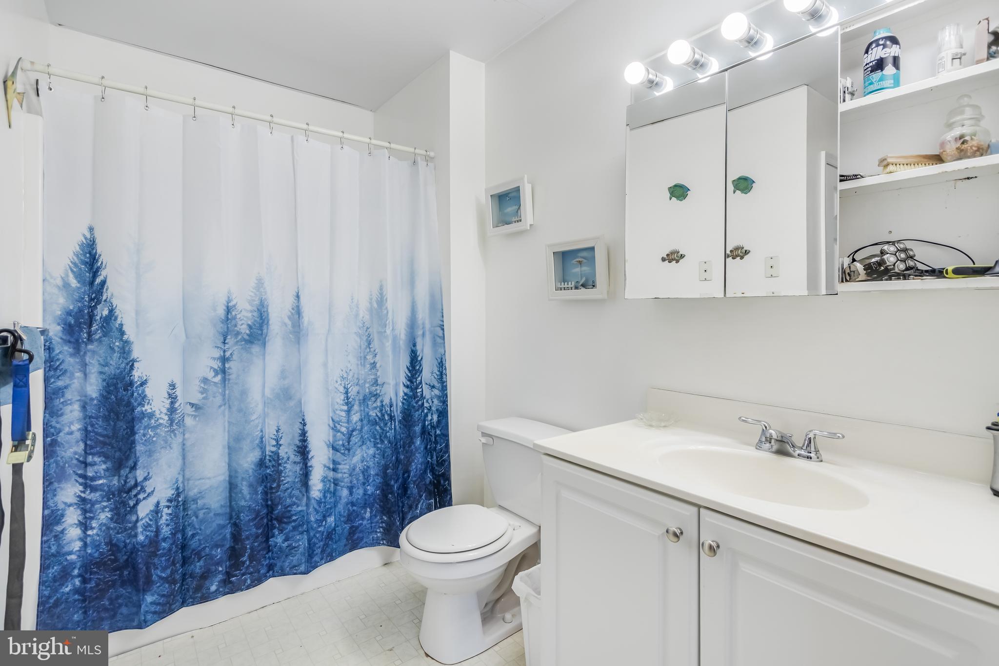 NORTH SELBY - Residential