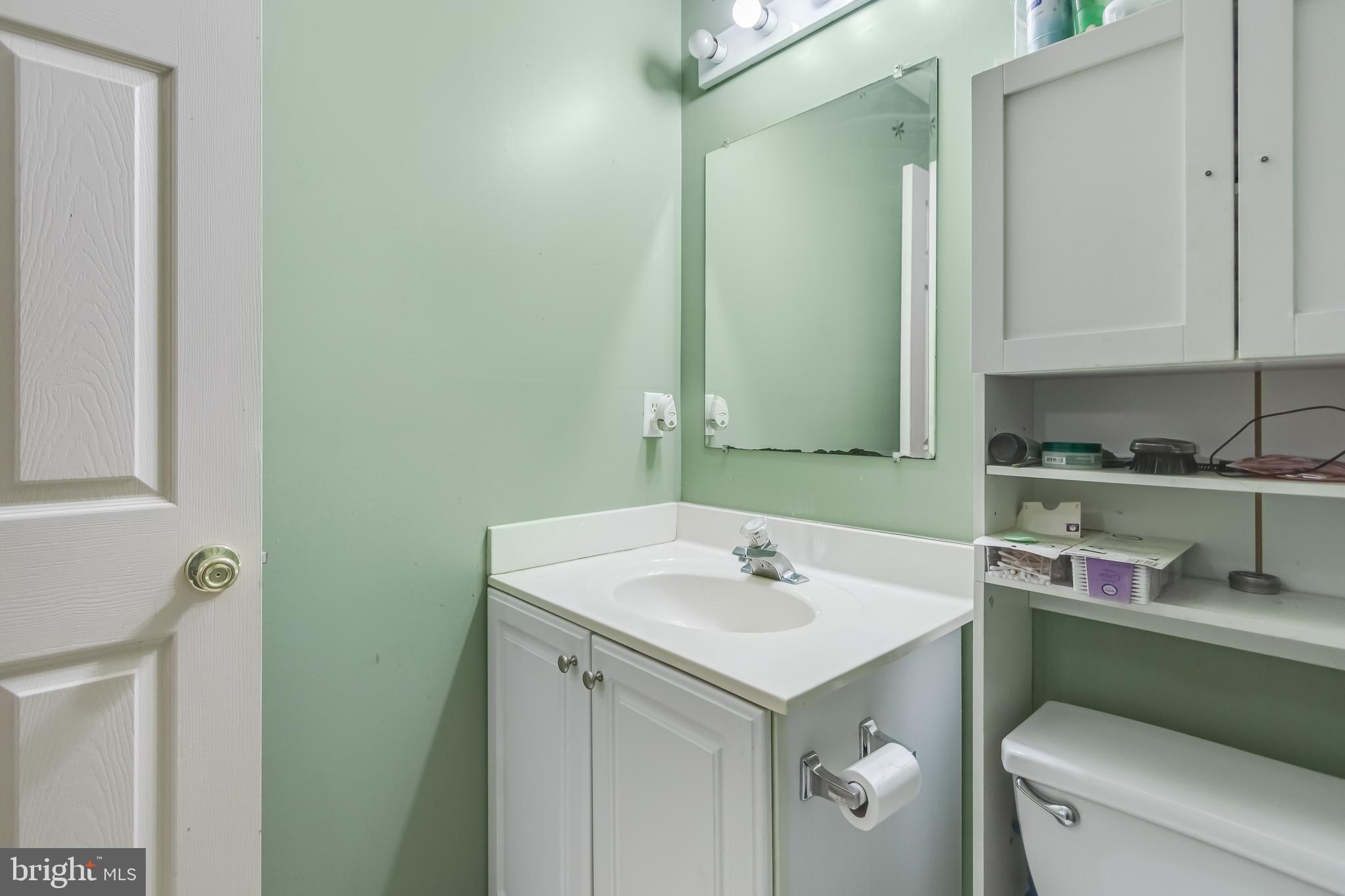 NORTH SELBY - Residential