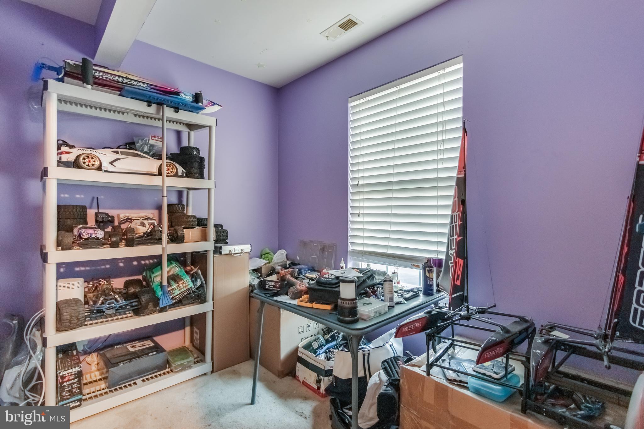 NORTH SELBY - Residential