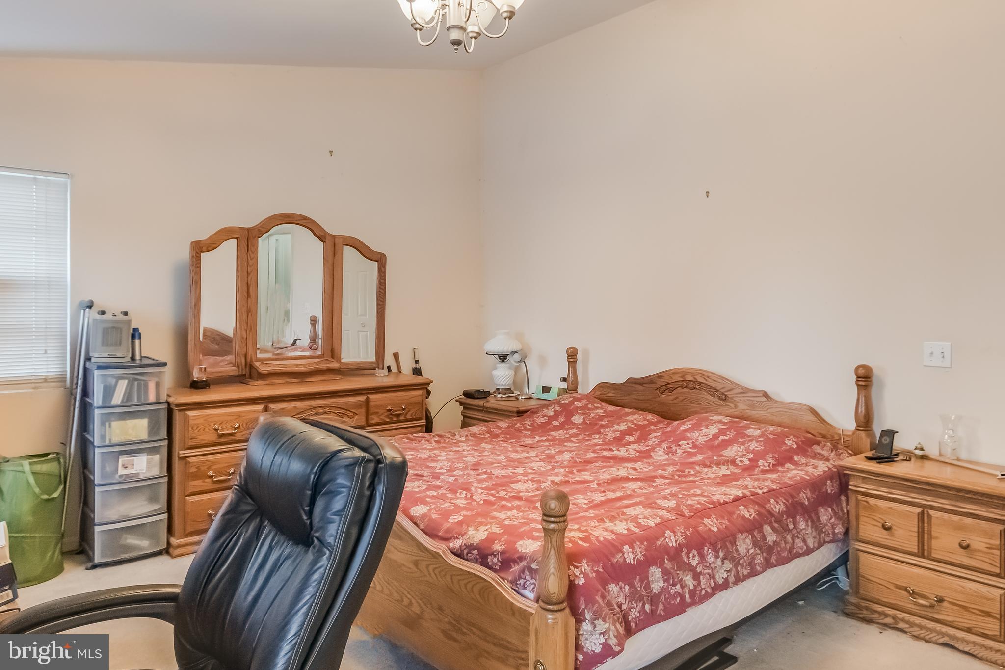 NORTH SELBY - Residential